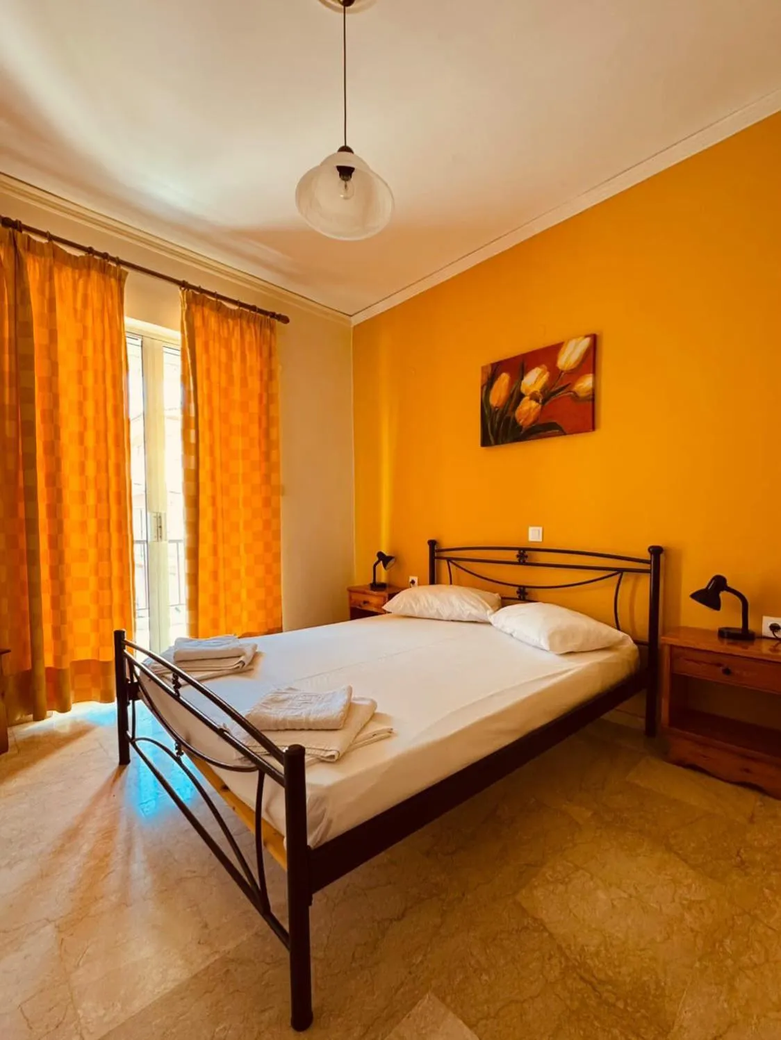 Theoxenia Paralio Astros