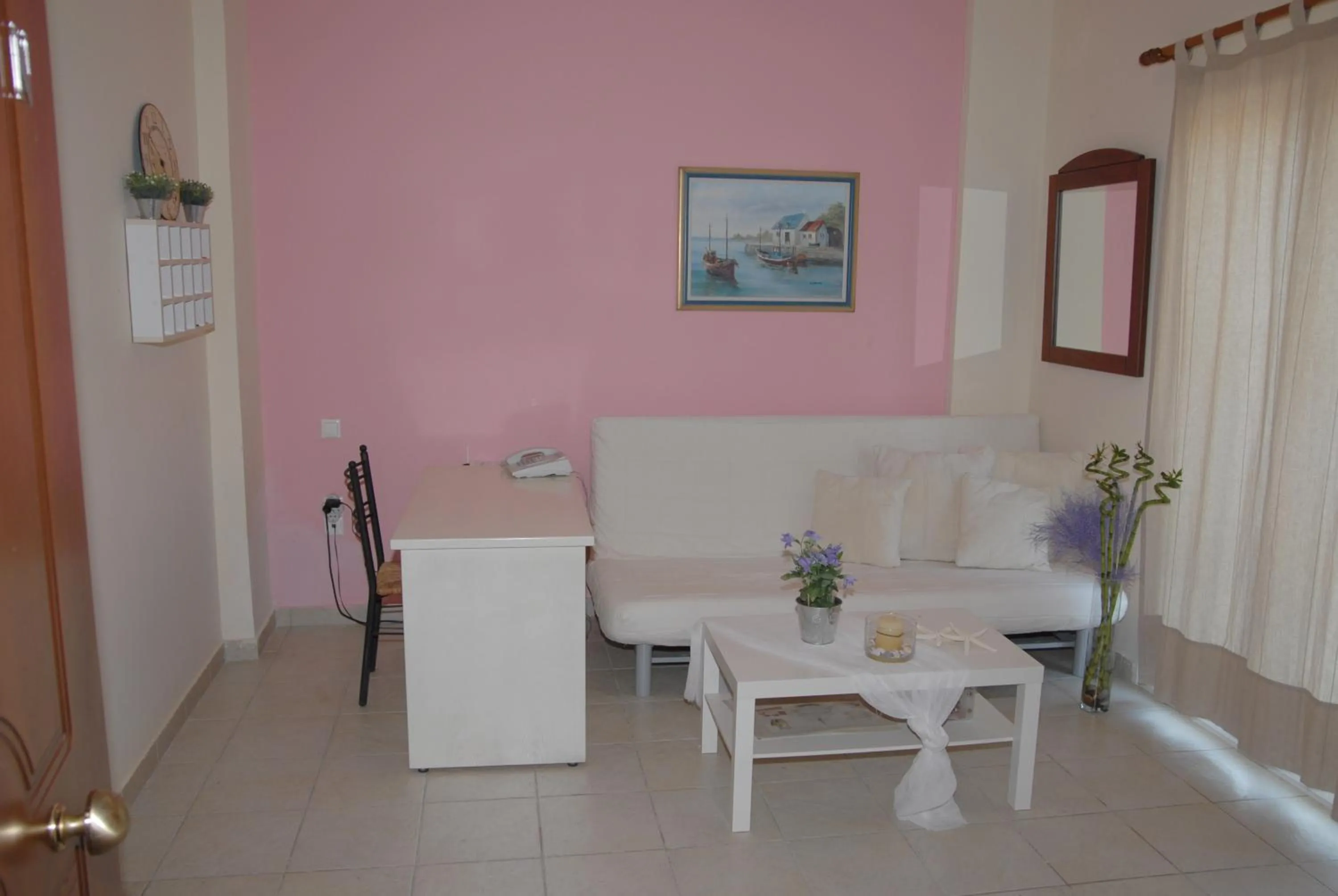 Lobby or reception in Tsertos Apartments