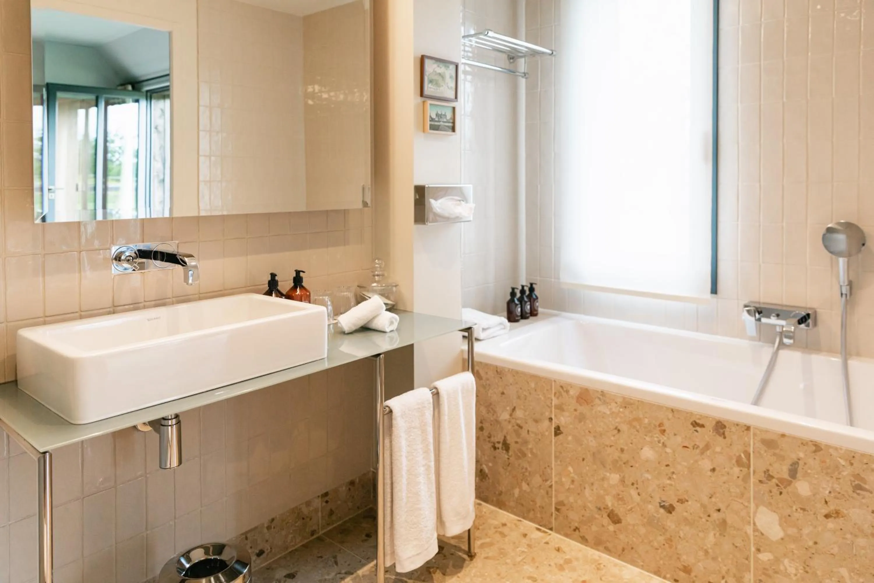 Bathroom in Les Sources de Cheverny