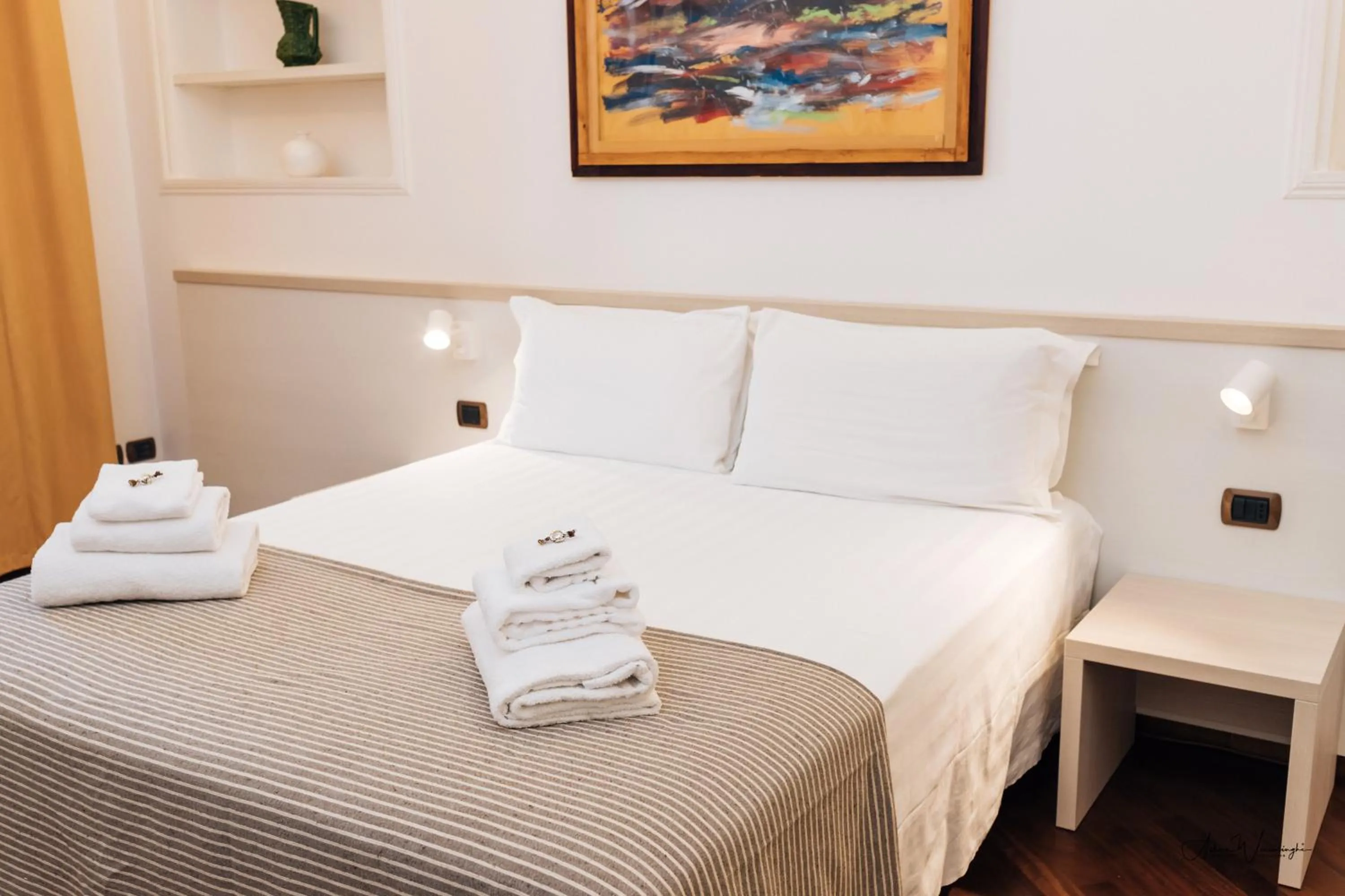 Bed in Magik rooms