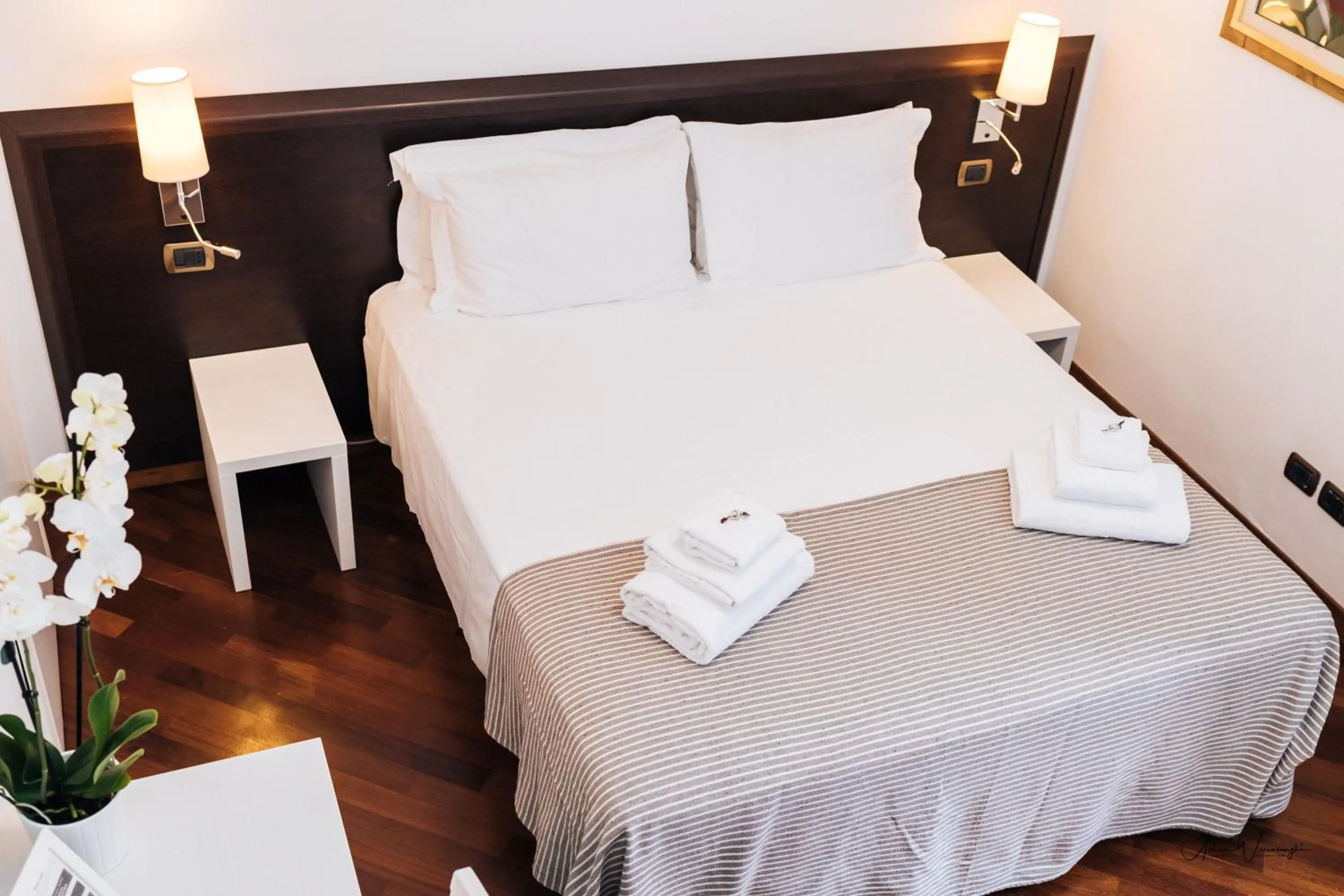 Bed in Magik rooms