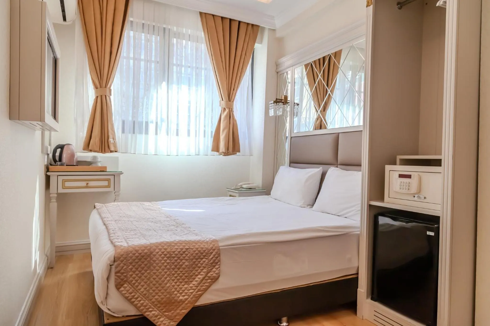 Bed in City Hall Hotel Sultanahmet