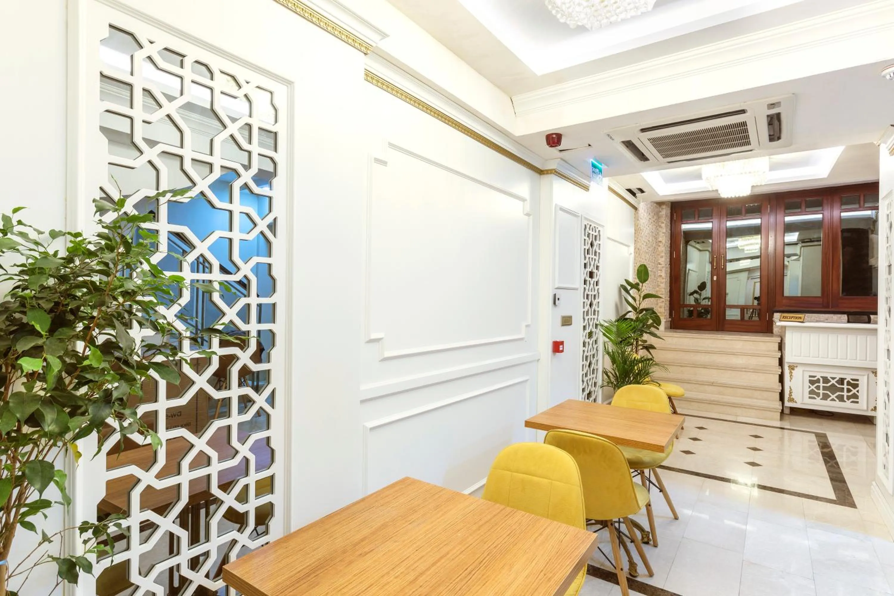 Lobby or reception in City Hall Hotel Sultanahmet