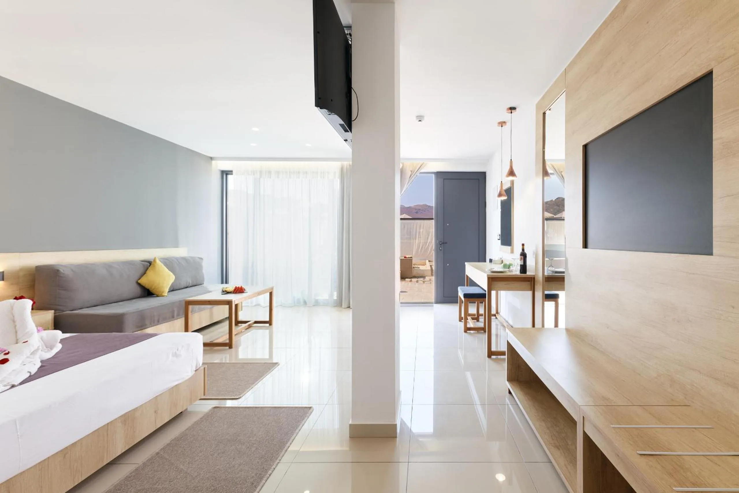 Bed in Galini Palace