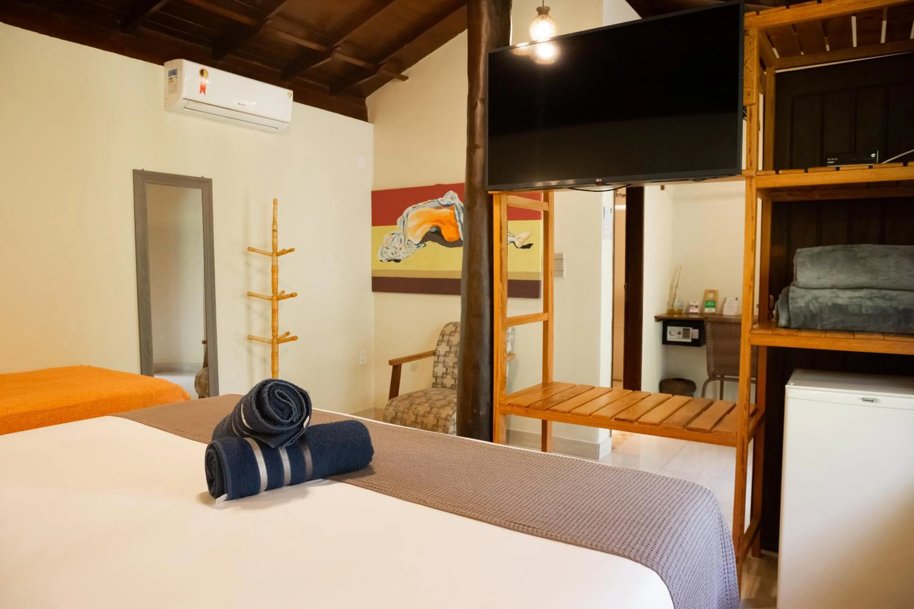 Bedroom, Bed in Hotel Pousada Villa Zena - Frente ao Mar - Pé na areia