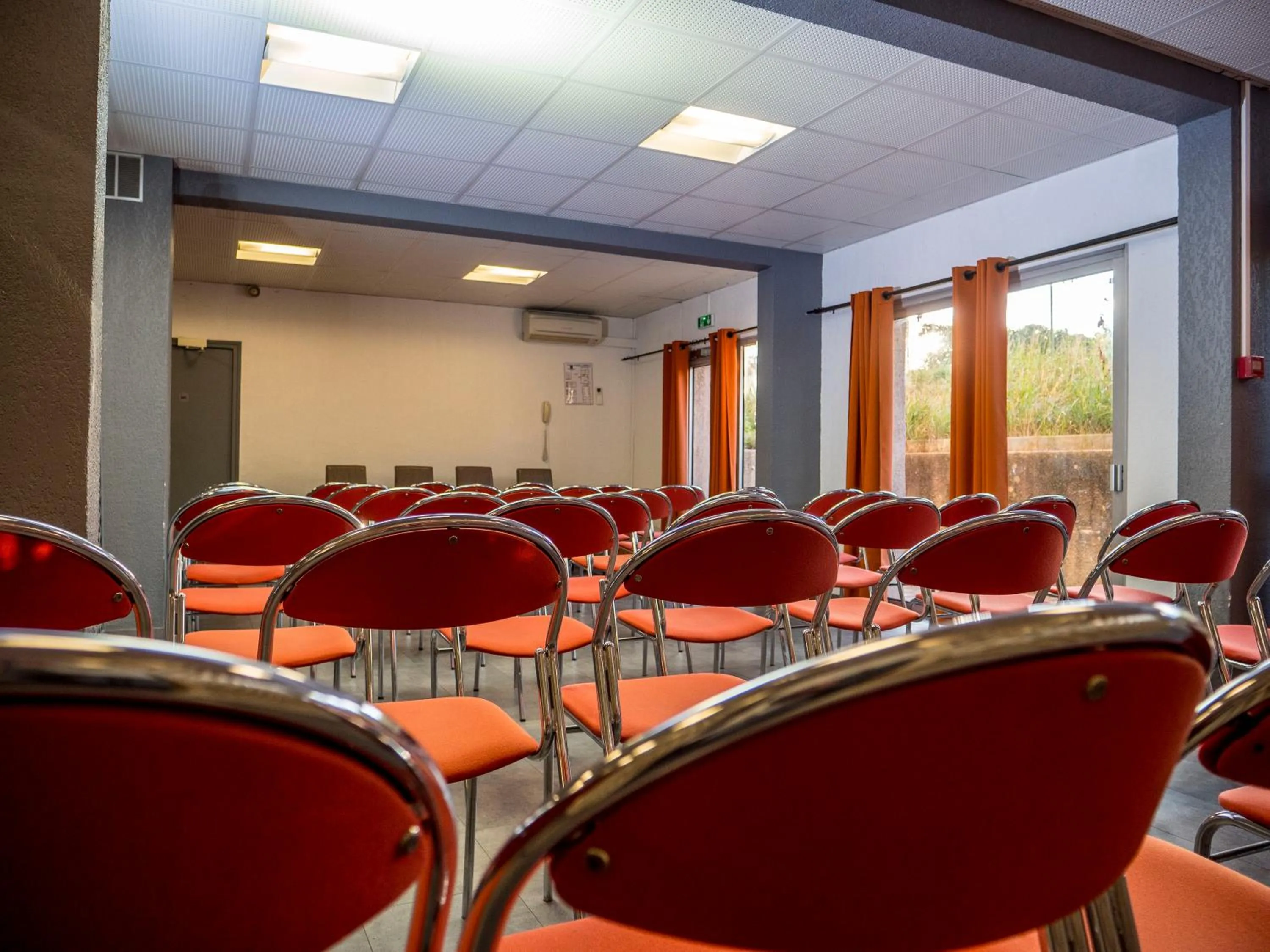 Meeting/conference room in Logis Hotel Restaurant Uzès Pont du Gard