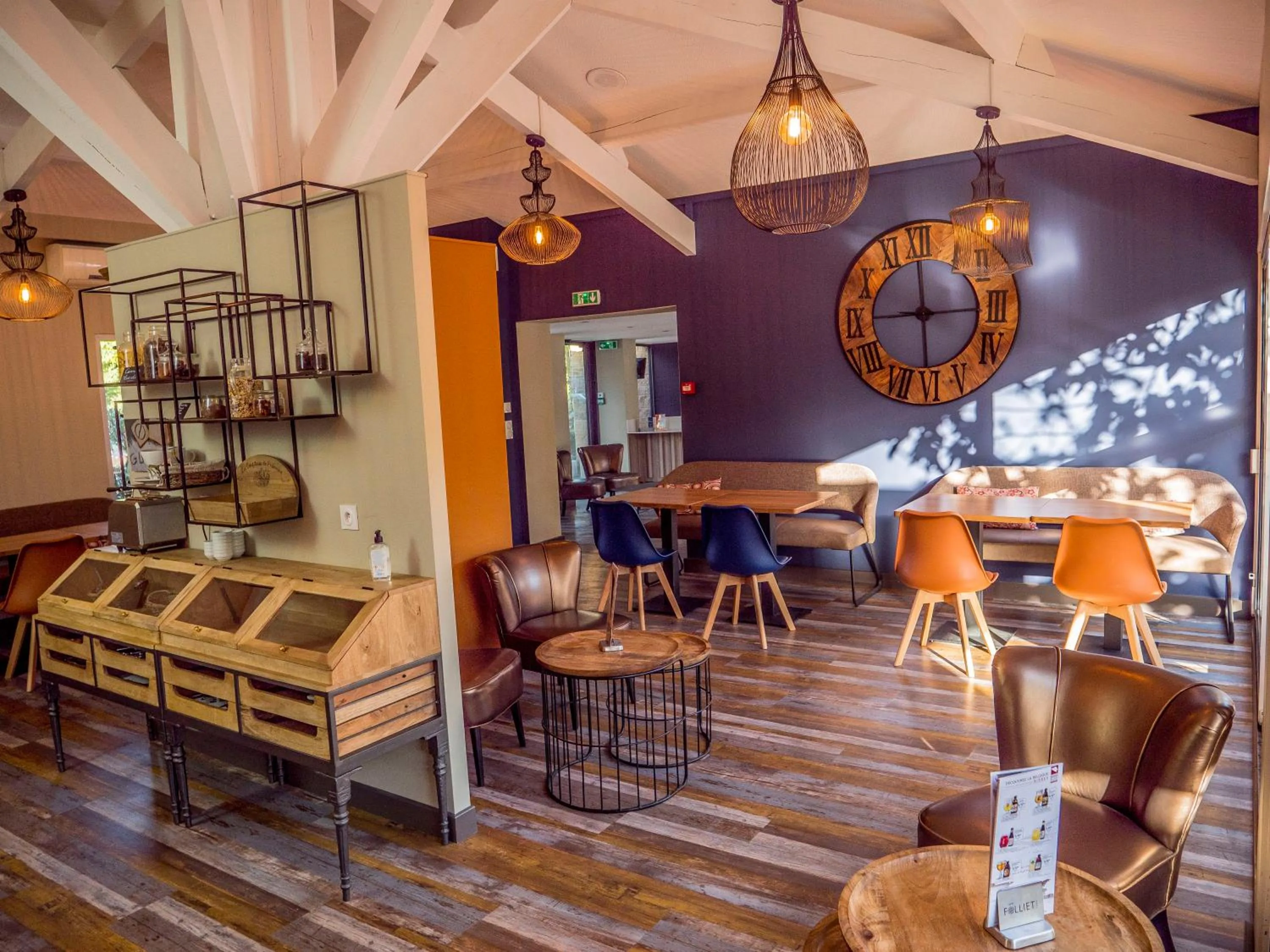 Restaurant/places to eat in Logis Hotel Restaurant Uzès Pont du Gard