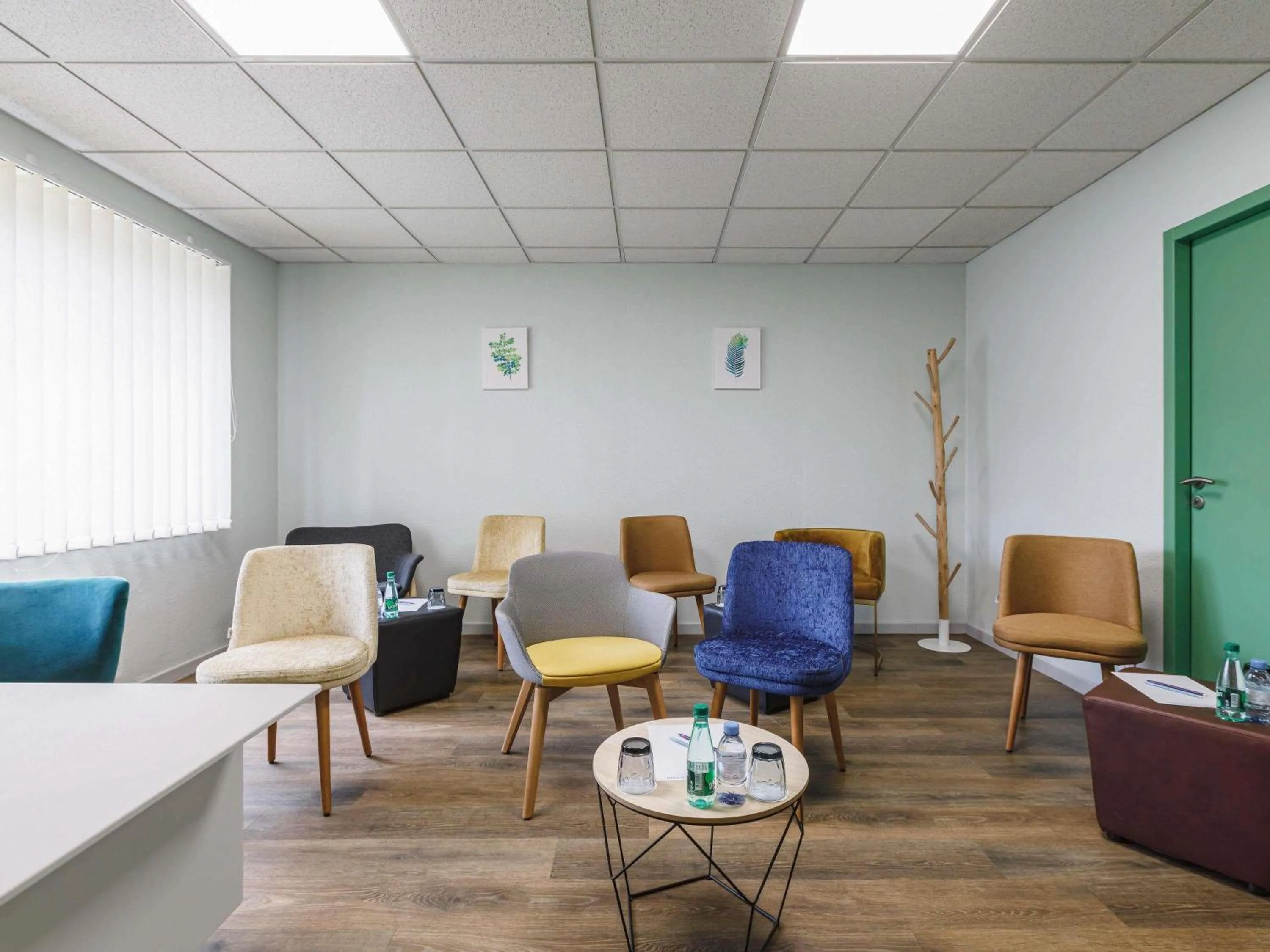 Meeting/conference room in ibis Styles Aix les Bains Domaine de Marlioz