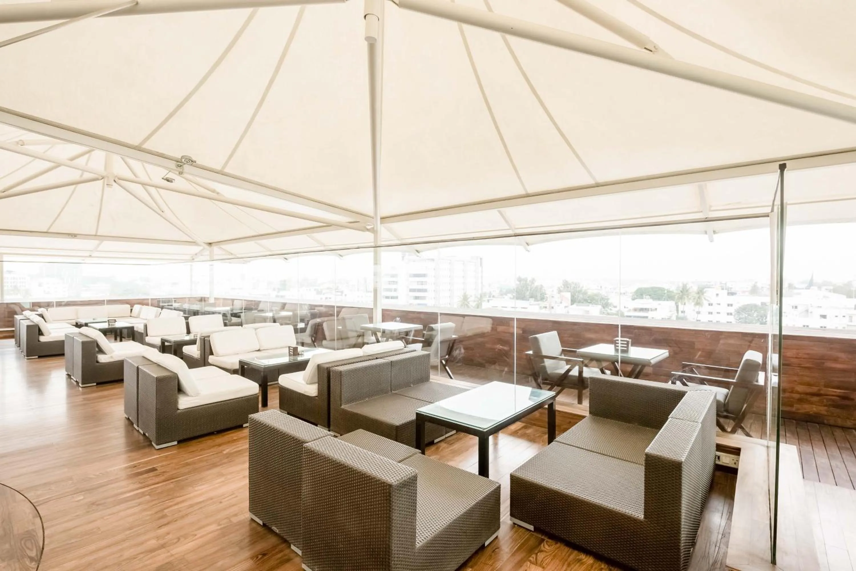 Restaurant/places to eat in Springs Hotels and Spa