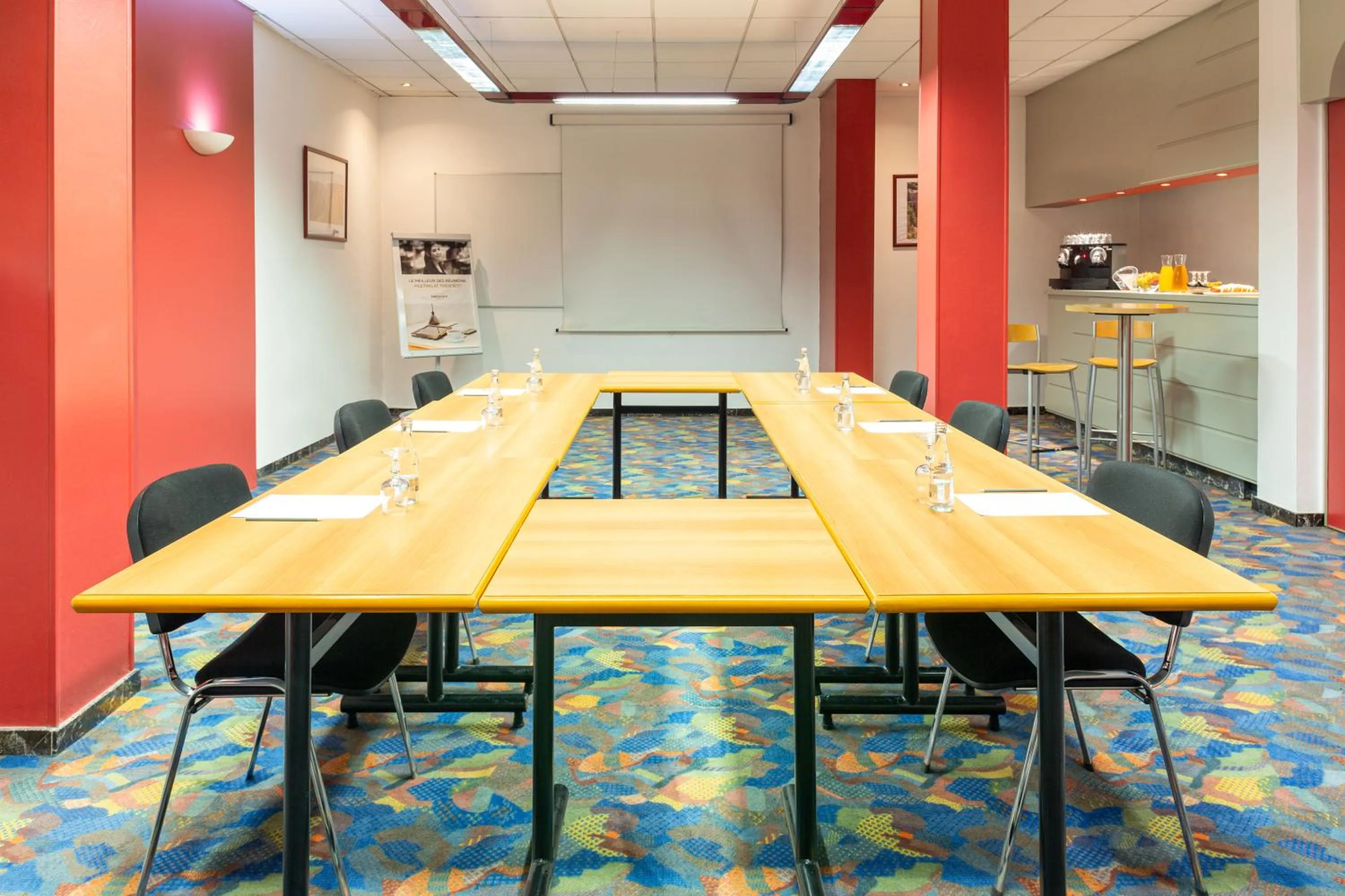 Meeting/conference room in Mercure Millau