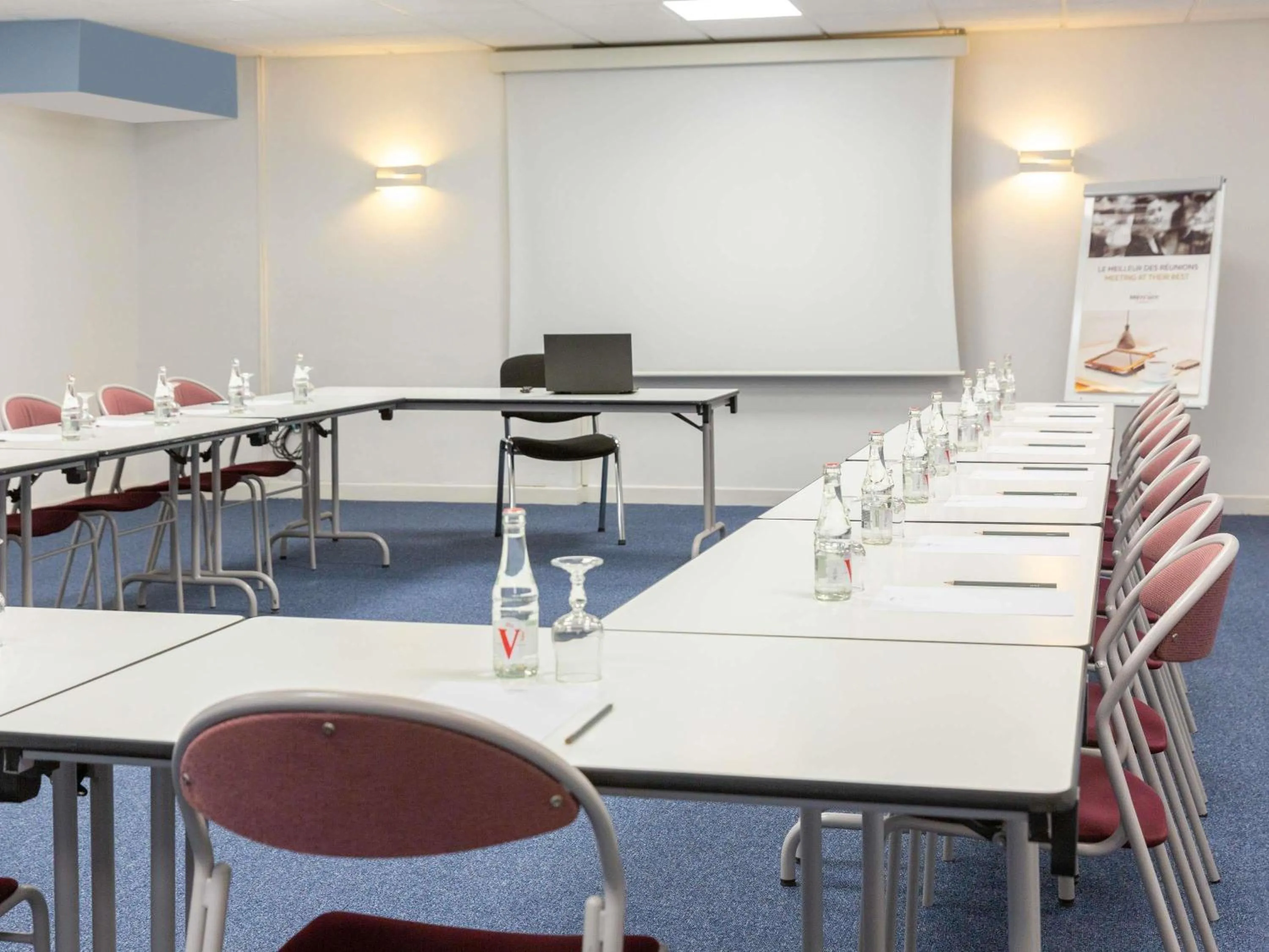 Meeting/conference room in Mercure Millau