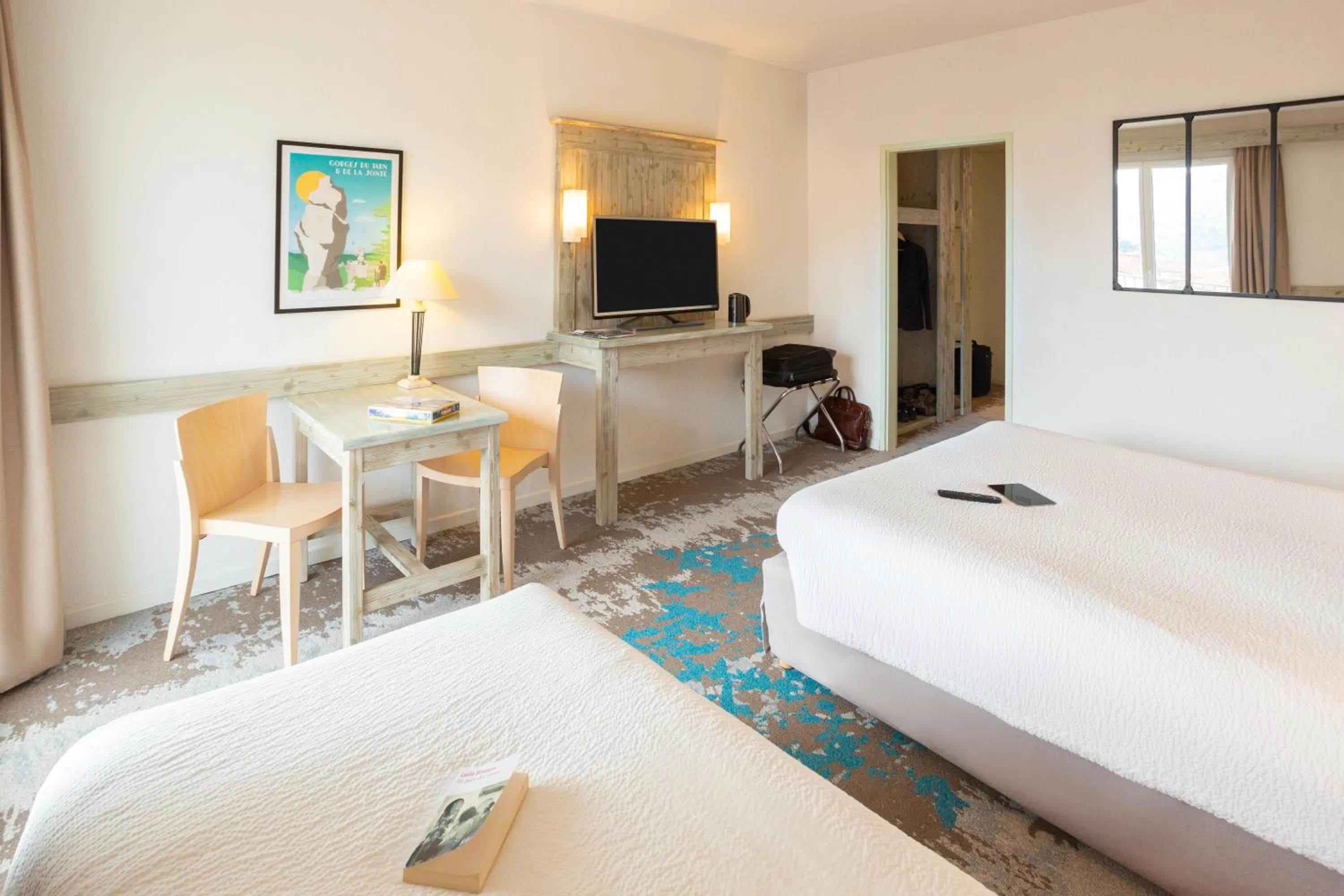 Bed in Mercure Millau