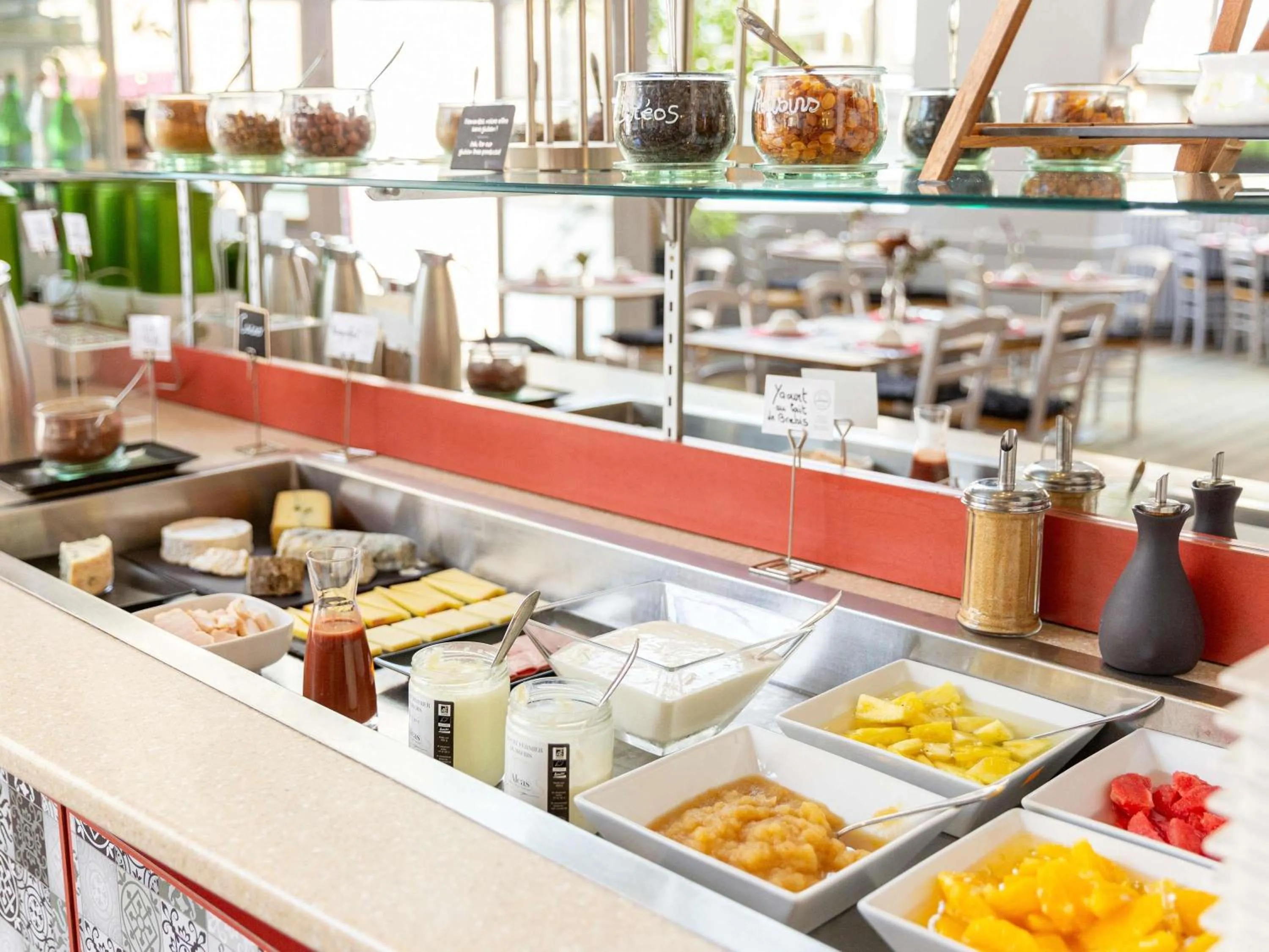 Breakfast in Mercure Millau