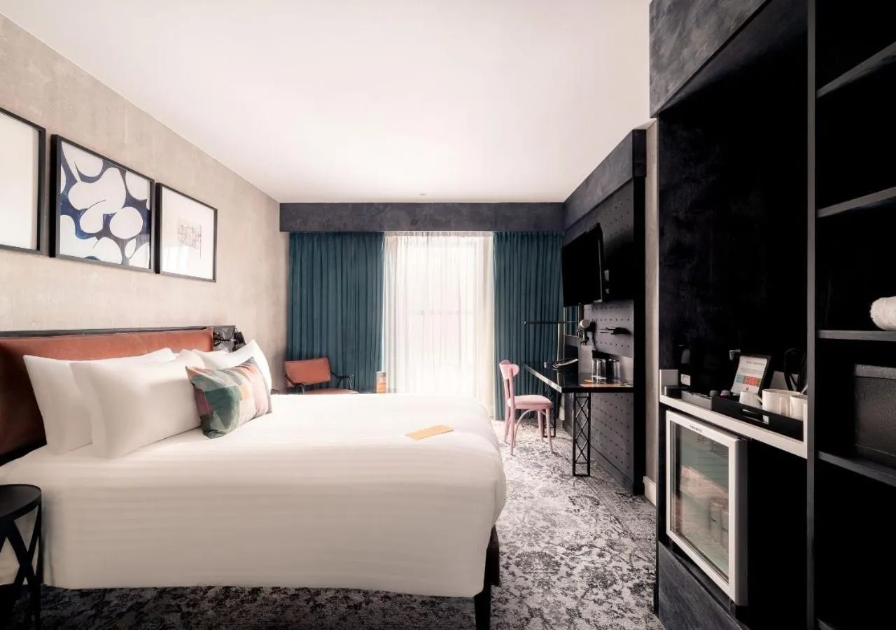 Bed in voco Manchester - City Centre by IHG