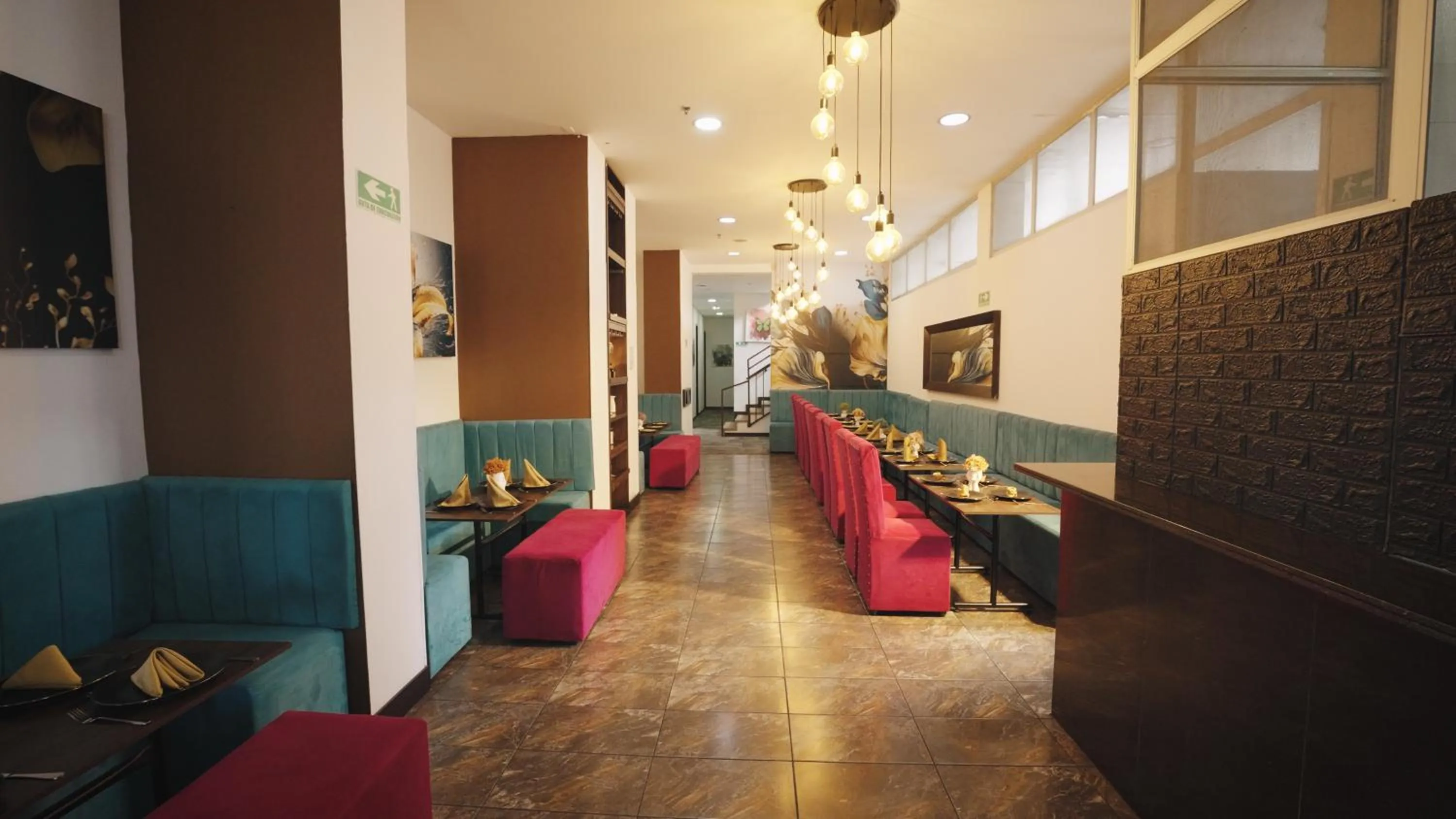 Seating area in Hotel Boutique City Center