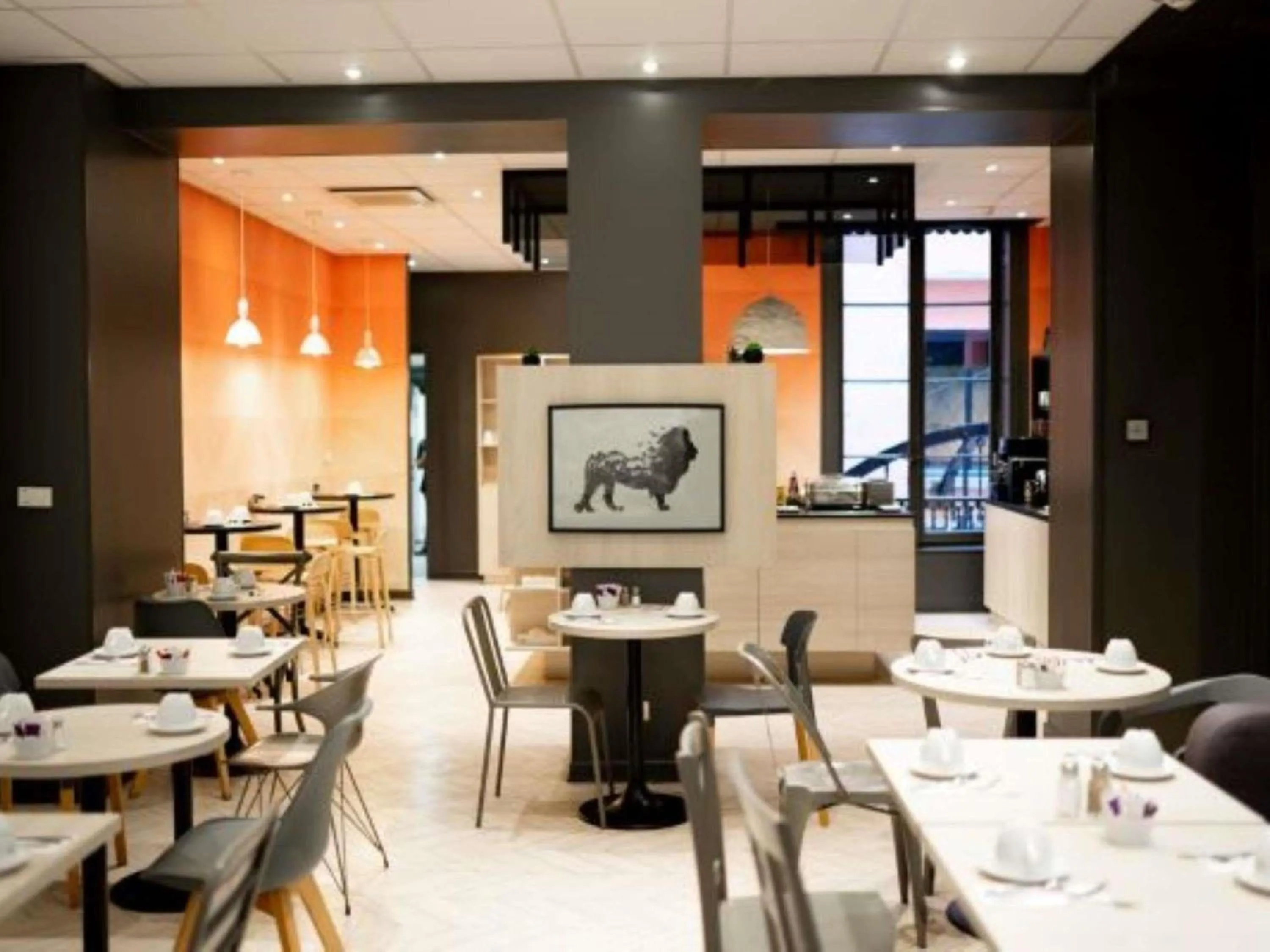 Breakfast in Mercure Lyon Centre Beaux-Arts