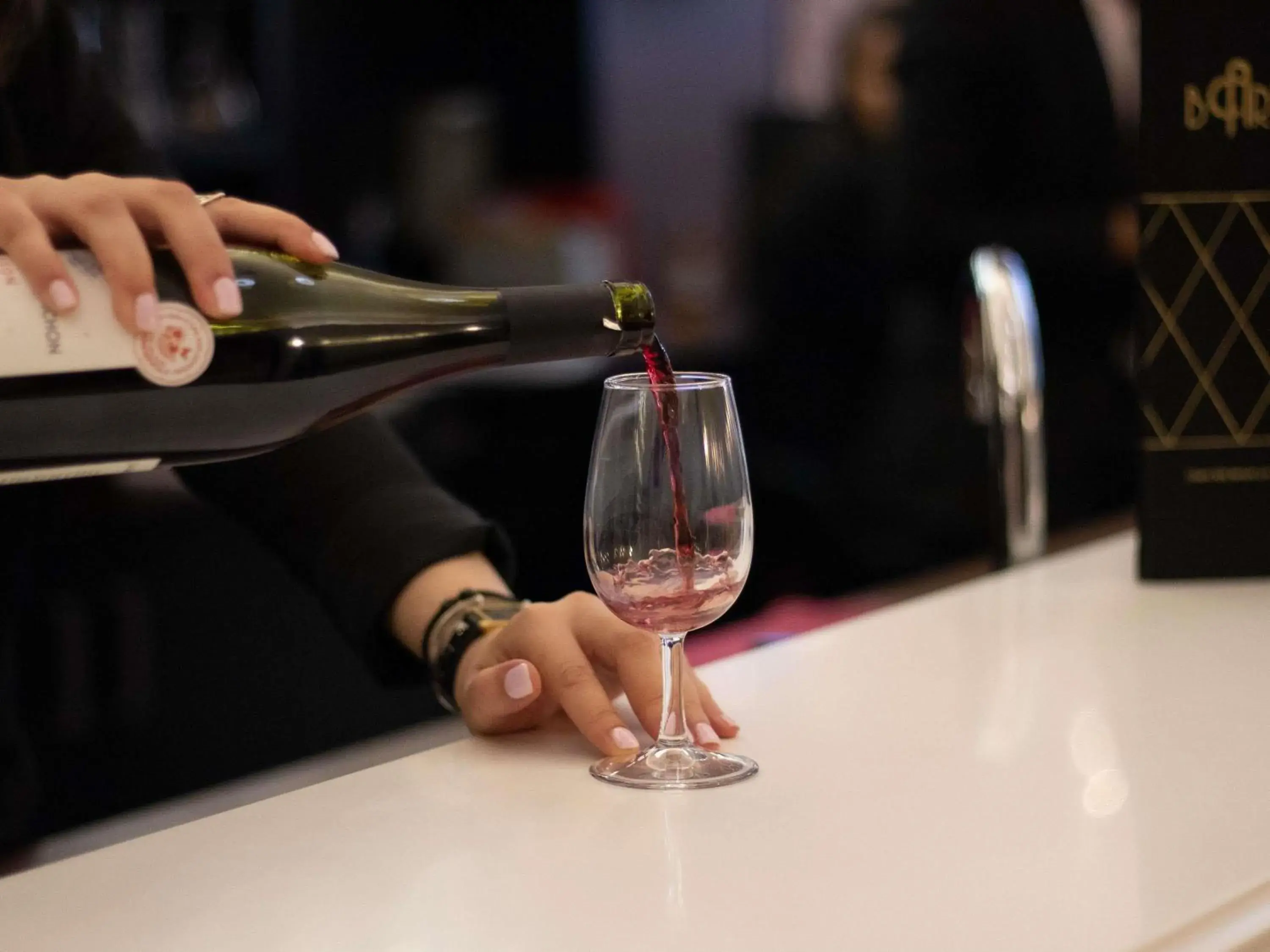 Lounge or bar in Mercure Lyon Centre Beaux-Arts Lounge or bar in Mercure Lyon Centre Beaux-Arts