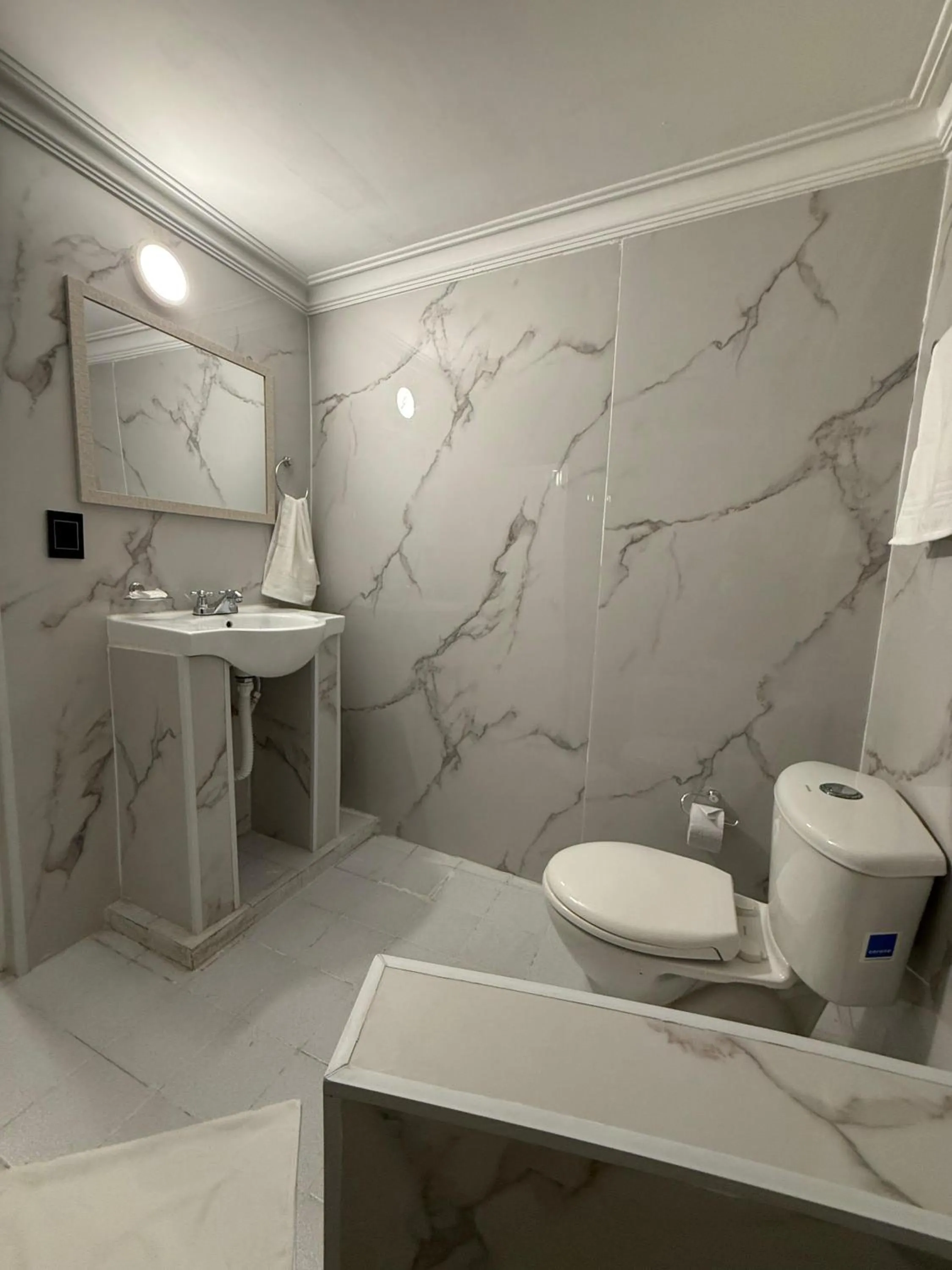 Shower in Ivootel