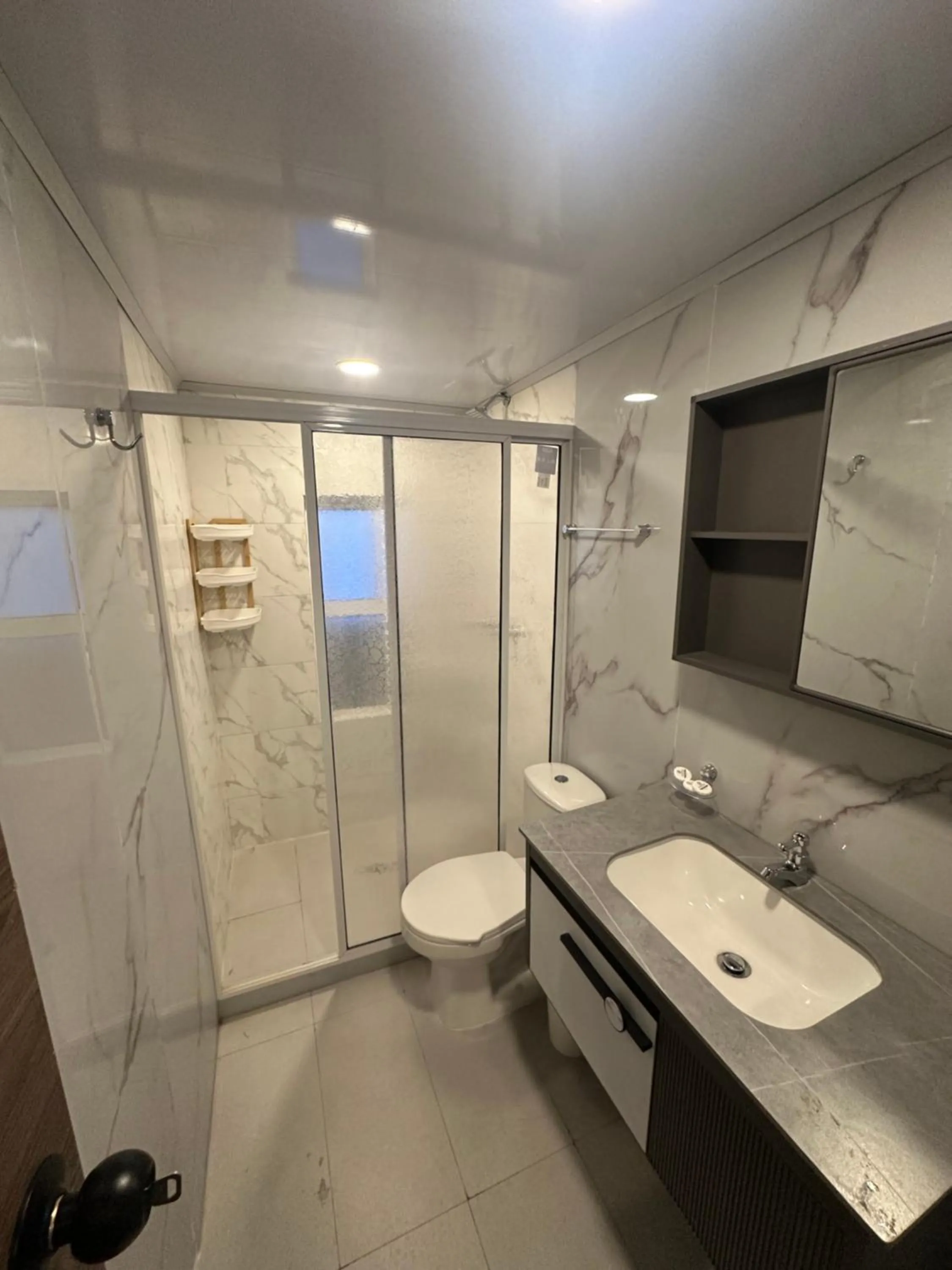 Shower in Ivootel