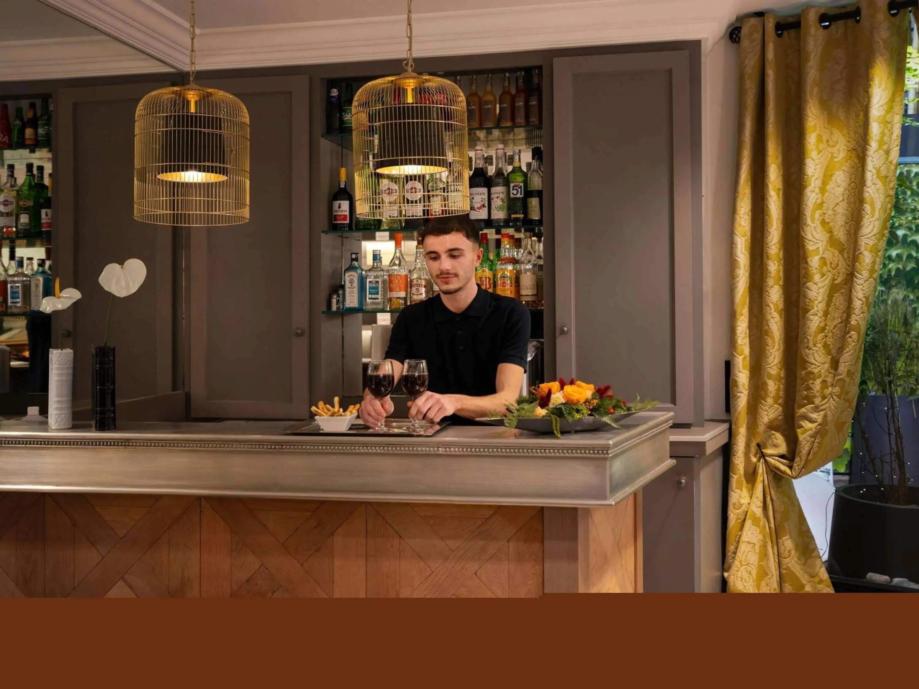 Lounge or bar in Le Stendhal Place Vendôme Hotel Paris - MGallery Collection