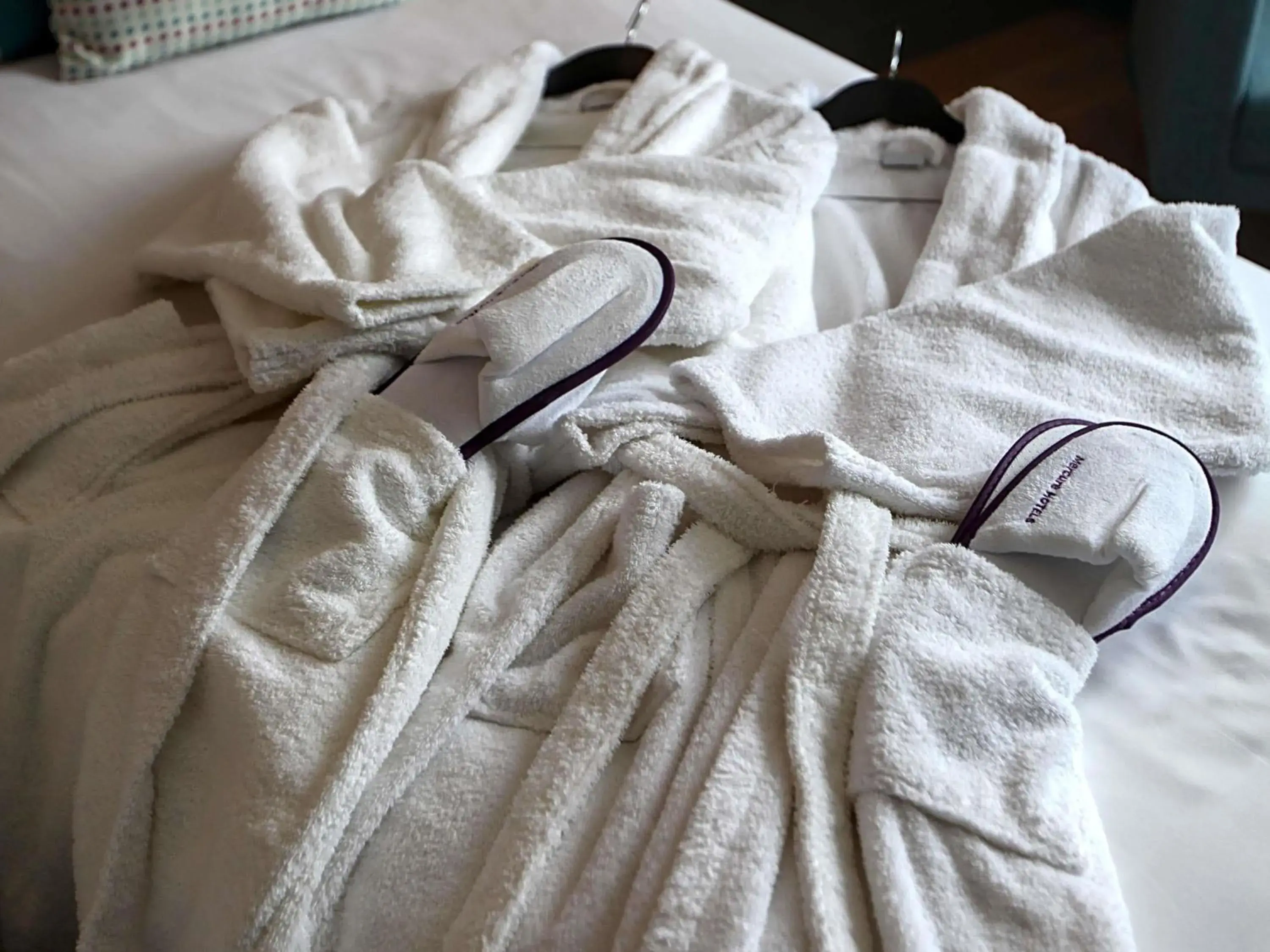 Bedroom, Bed in Mercure Mont Saint Michel Bedroom, Bed in Mercure Mont Saint Michel