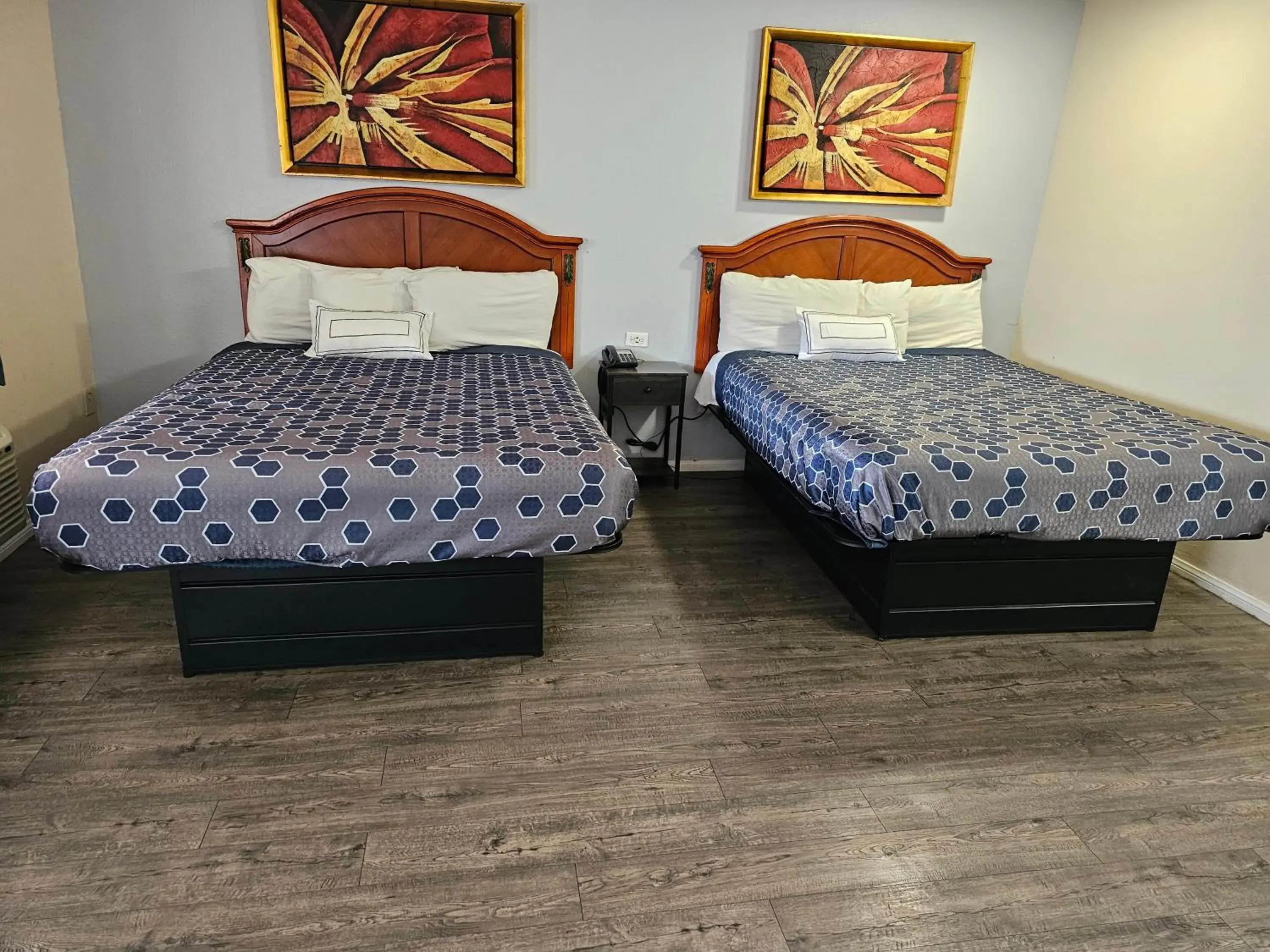 Double Room with Two Double Beds - Disability Access in California Suites Motel Double Room with Two Double Beds - Disability Access in California Suites Motel
