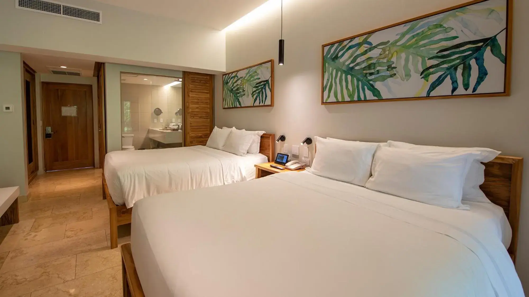 Bedroom, Bed in Tabacón Thermal Resort & Spa Bedroom, Bed in Tabacón Thermal Resort & Spa