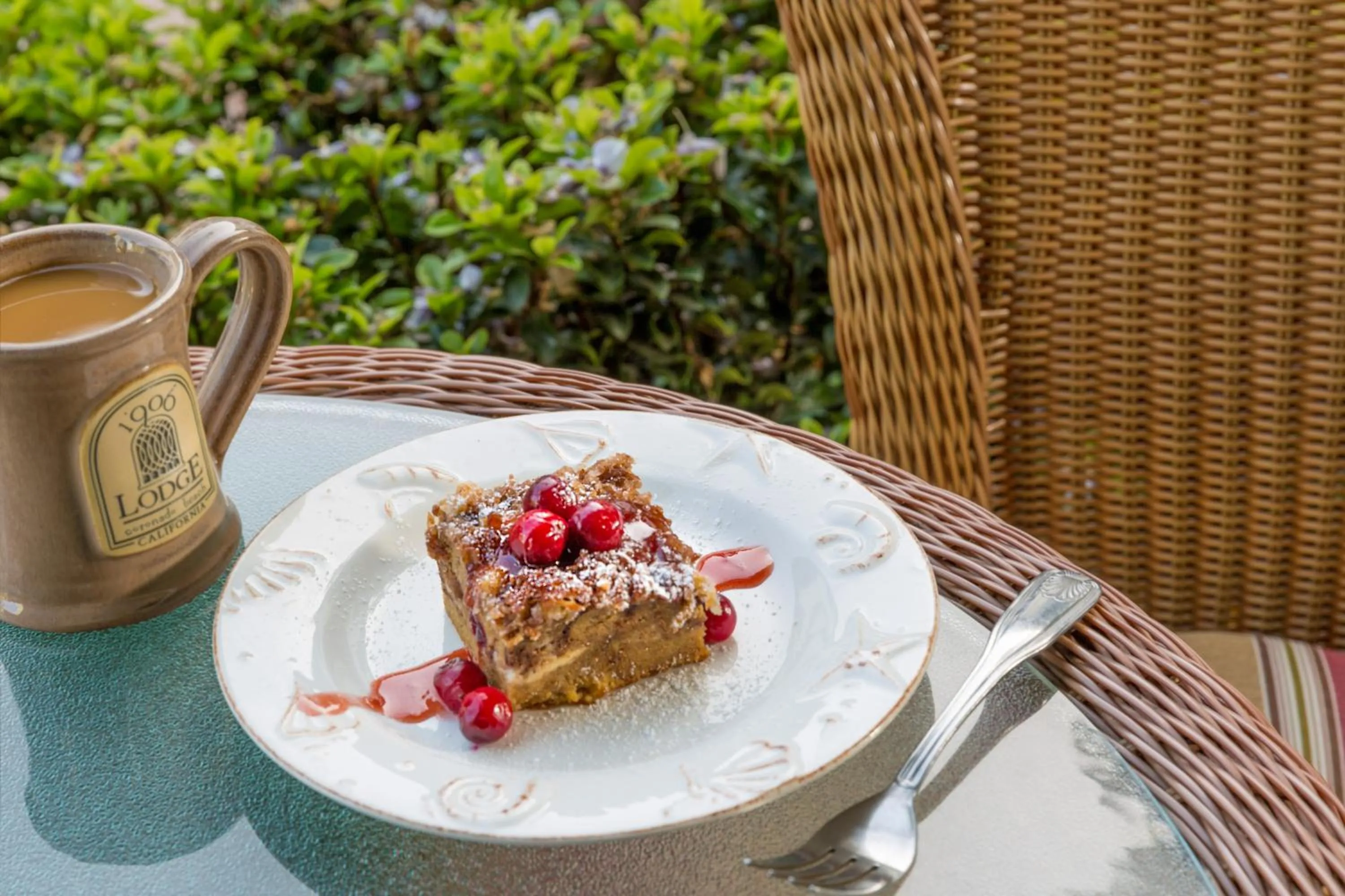 Food and drinks in 1906 Lodge
