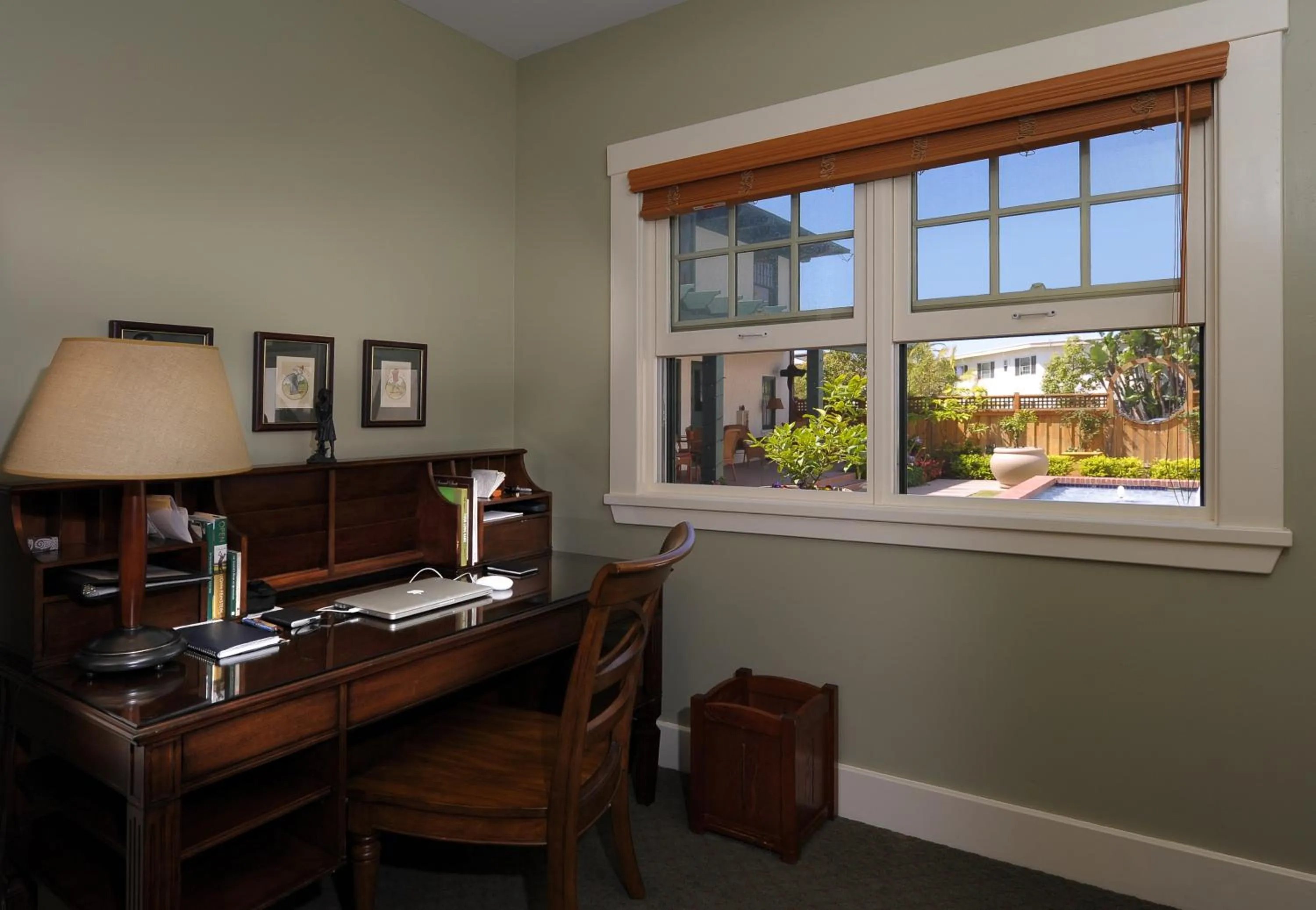 Garden in 1906 Lodge