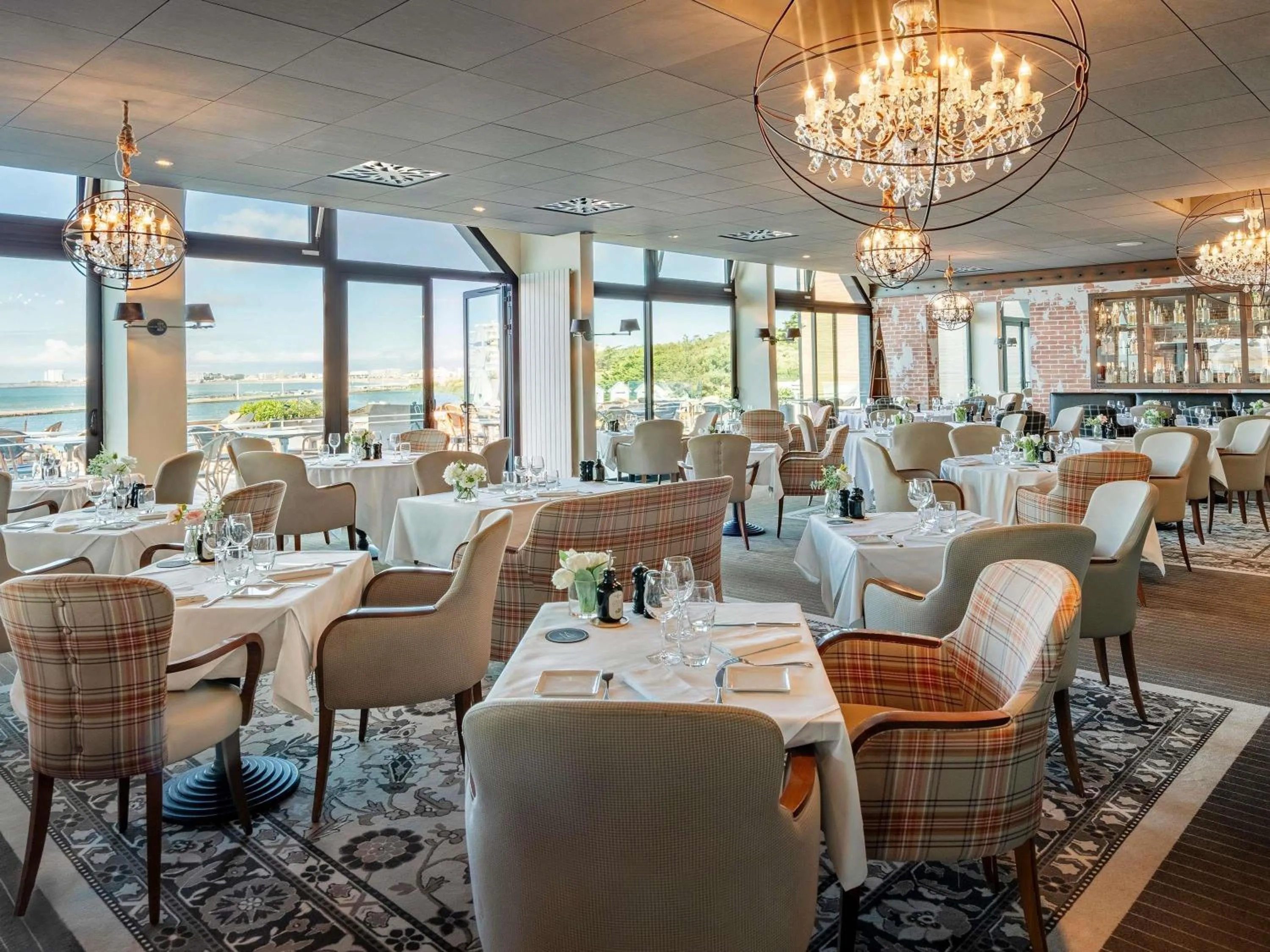 Restaurant/places to eat in Côte Ouest Thalasso & Spa Les Sables d'Olonne - MGallery Collection