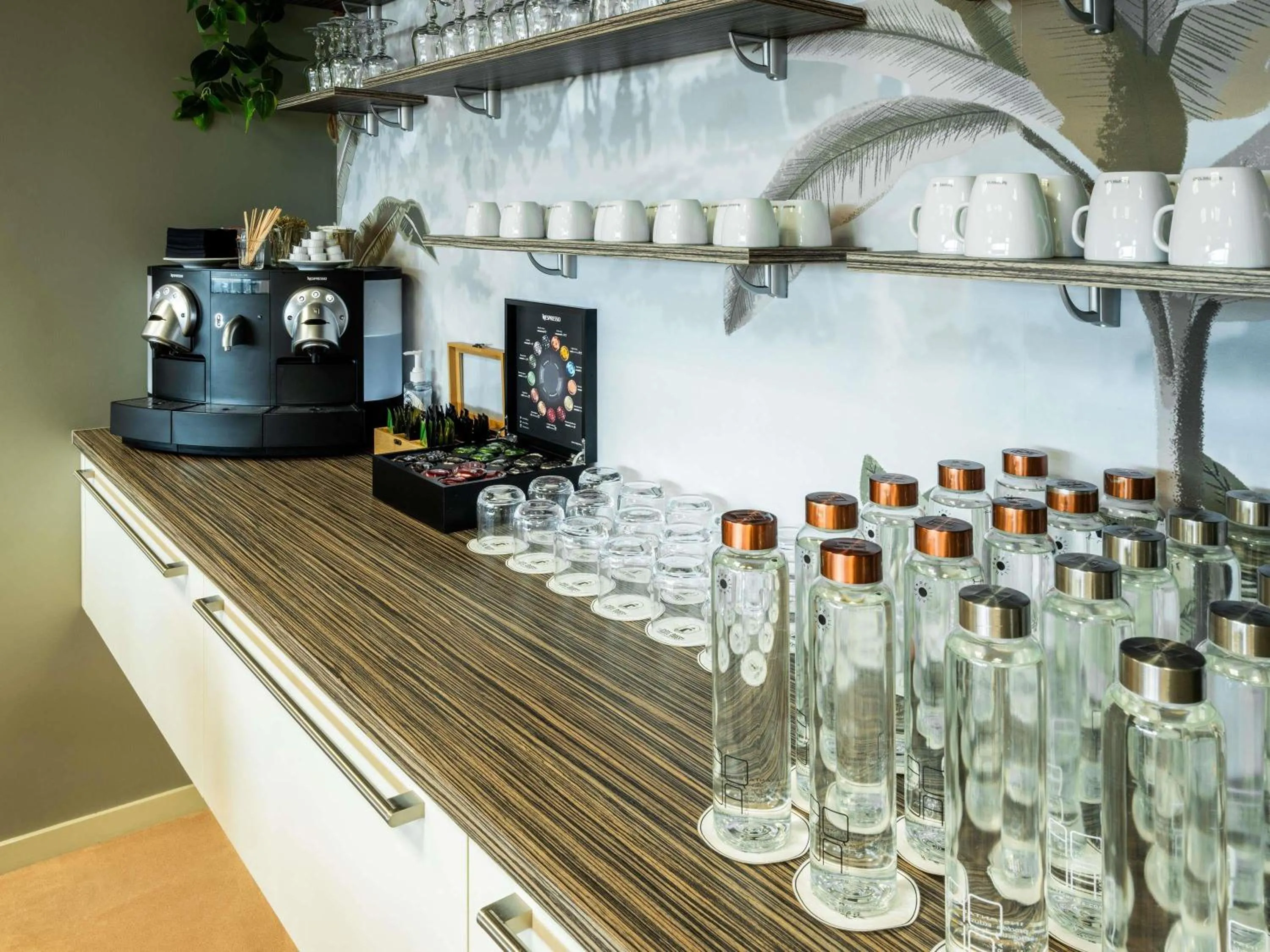 Meeting/conference room in Côte Ouest Thalasso & Spa Les Sables d'Olonne - MGallery Collection