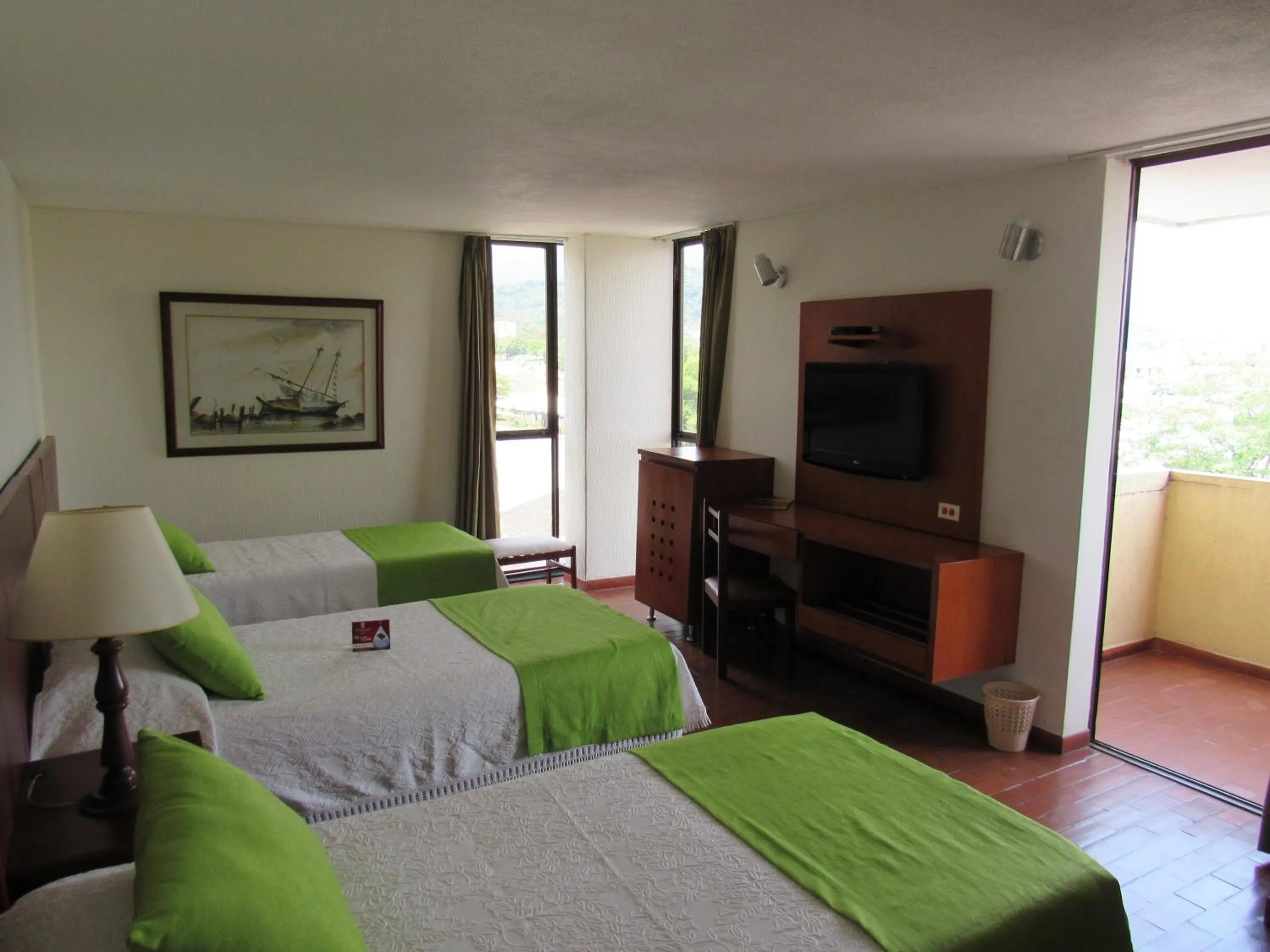 Photo of the whole room, Bed in Hotel Don Lolo