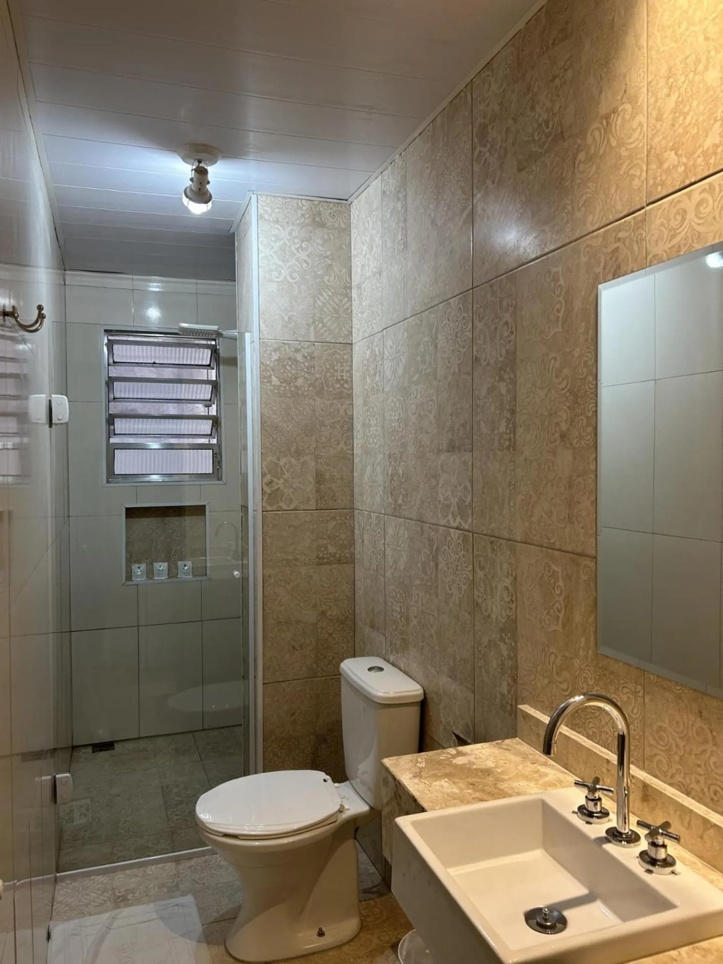Shower in Hotel Makuxis - Brigadeiro
