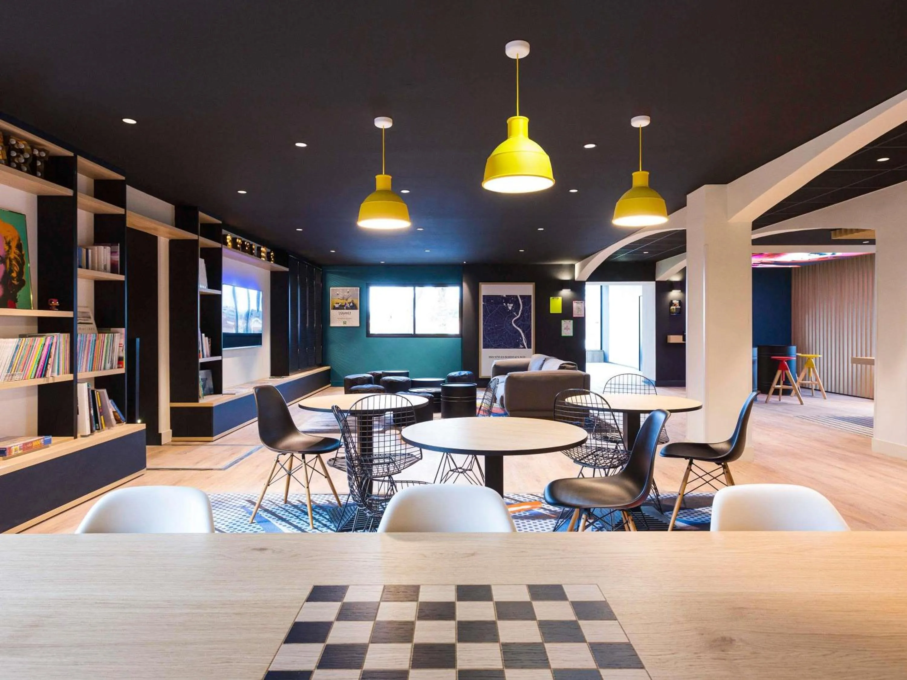 Property building in ibis Styles Bordeaux Sud