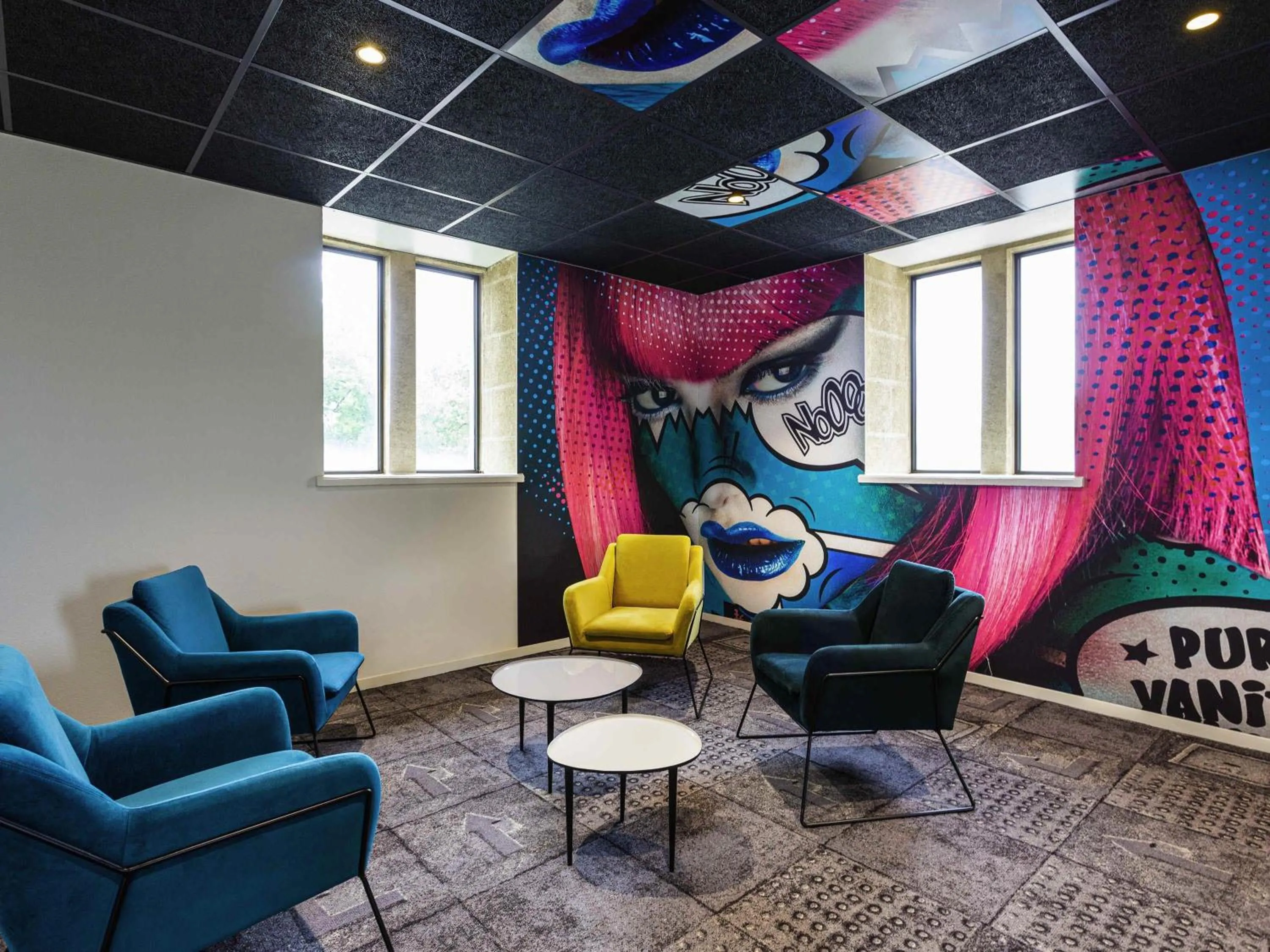 Meeting/conference room in ibis Styles Bordeaux Sud