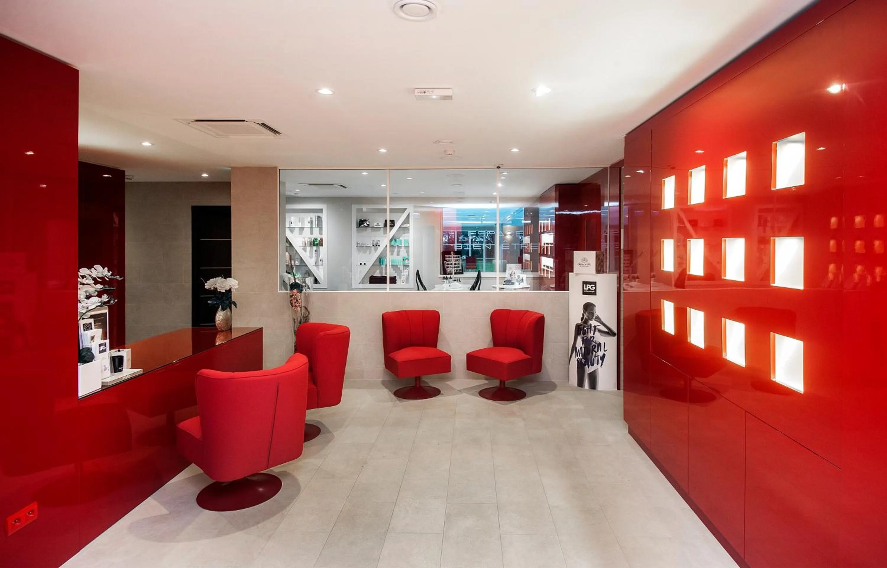 Spa and wellness centre/facilities in Le Grand Hôtel Le Touquet-Paris-Plage