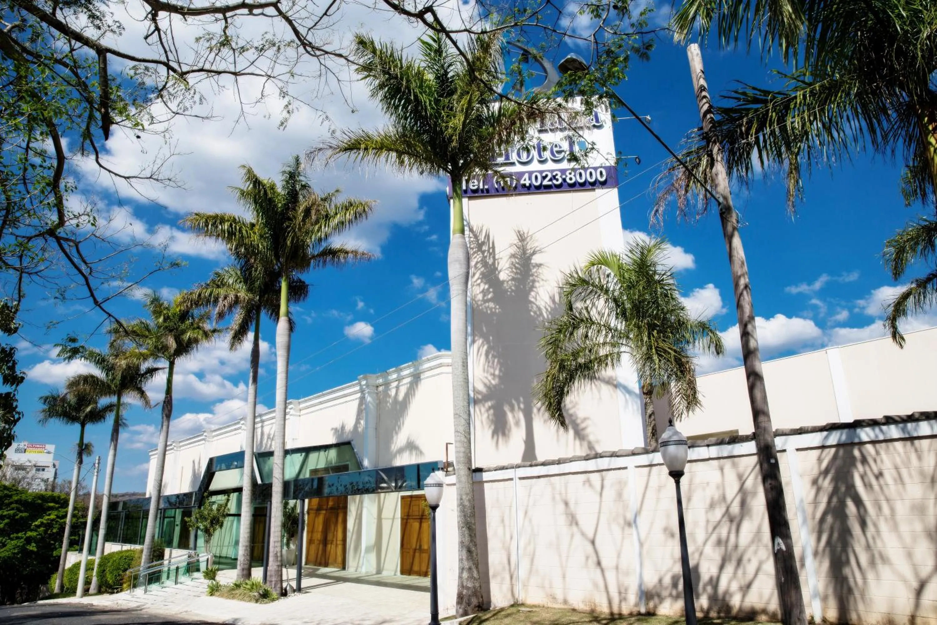Itu Plaza Hotel