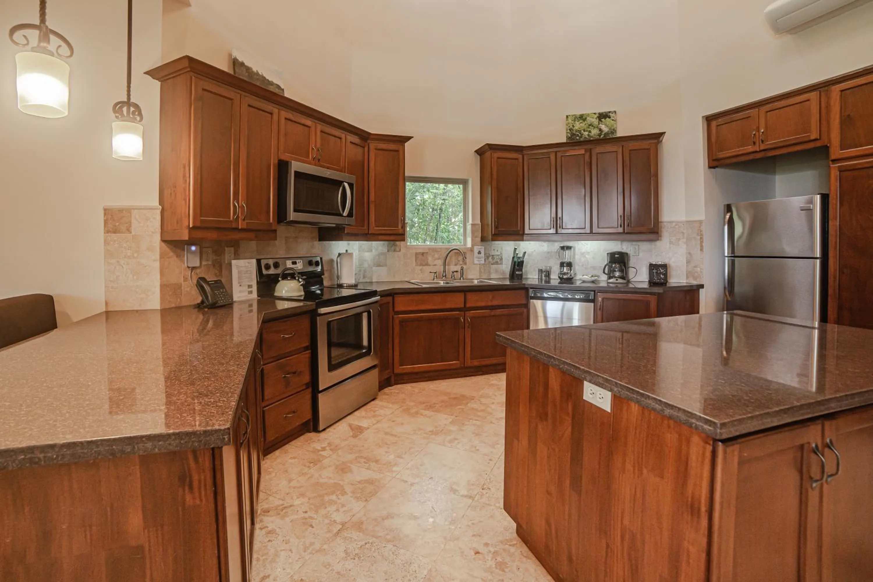 Red Frog Beach Island Resort