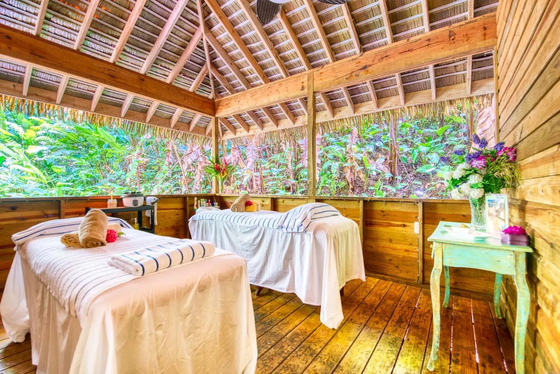 Spa and wellness centre/facilities in Red Frog Beach Island Resort Spa and wellness centre/facilities in Red Frog Beach Island Resort