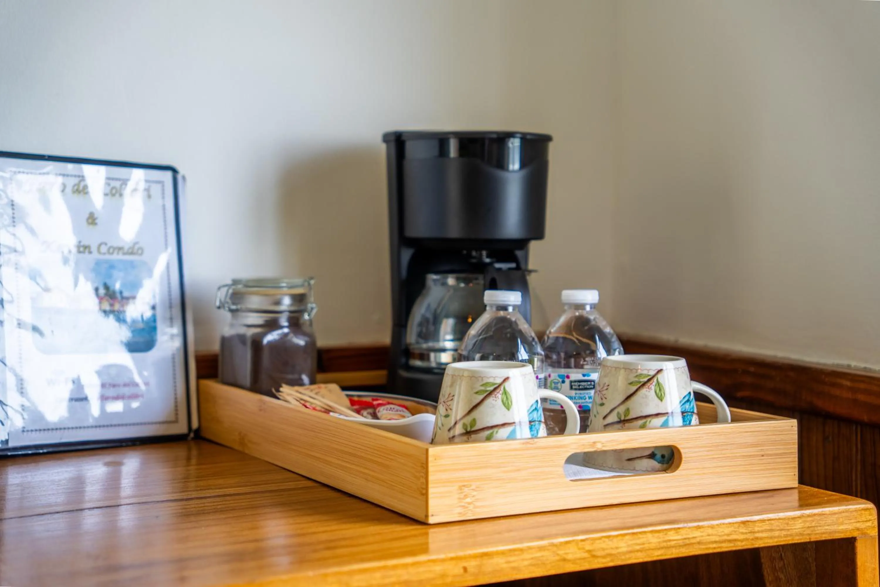 Coffee/tea facilities in Faro del Colibri
