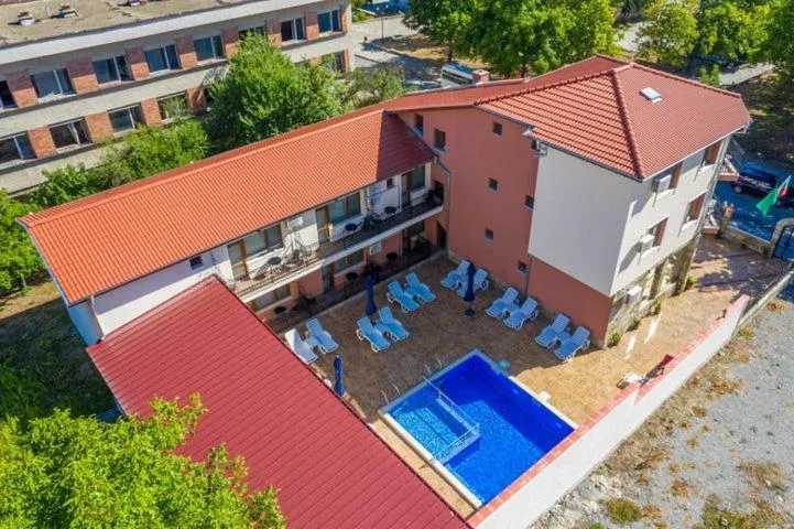 Family Hotel Preslav