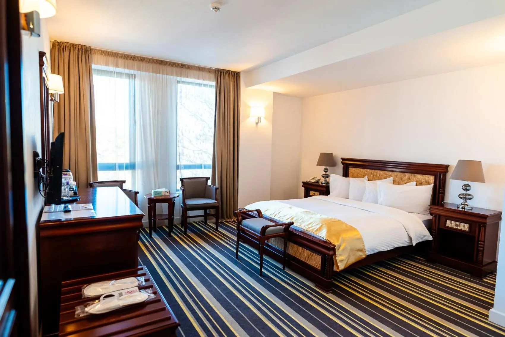 Bed in Hotel Avenue - Avenue Hotels