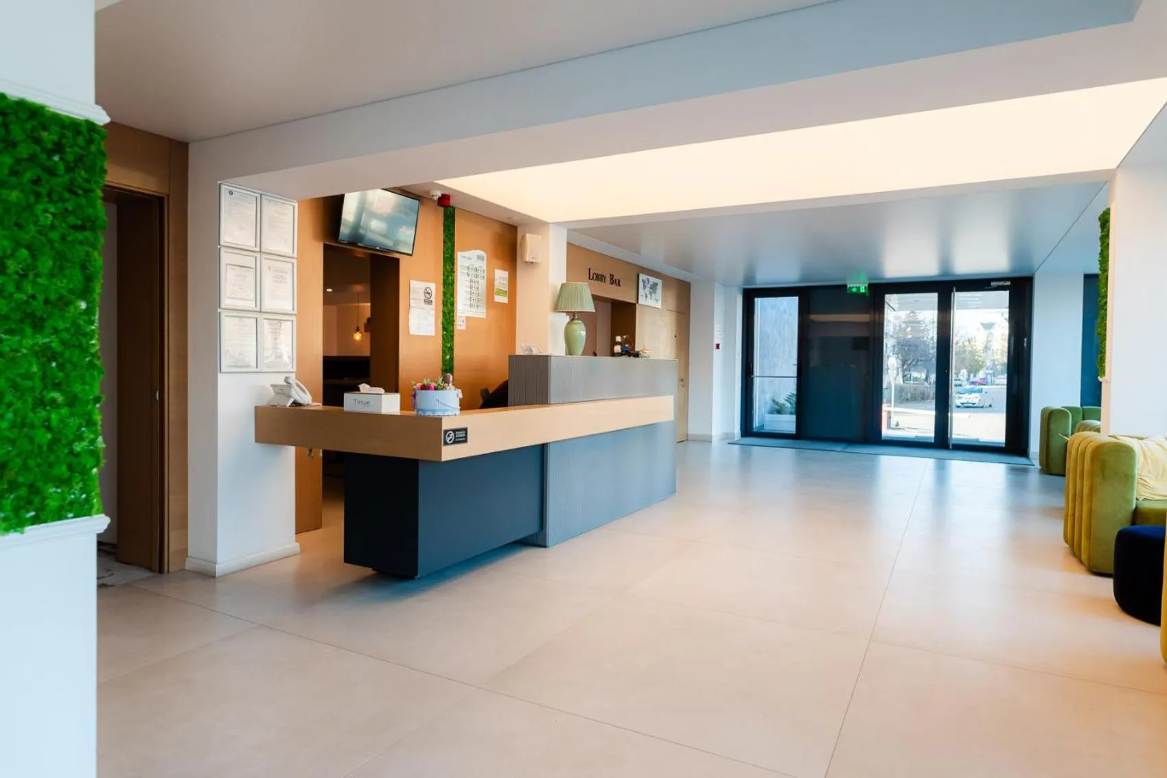 Lobby or reception in Hotel Avenue - Avenue Hotels