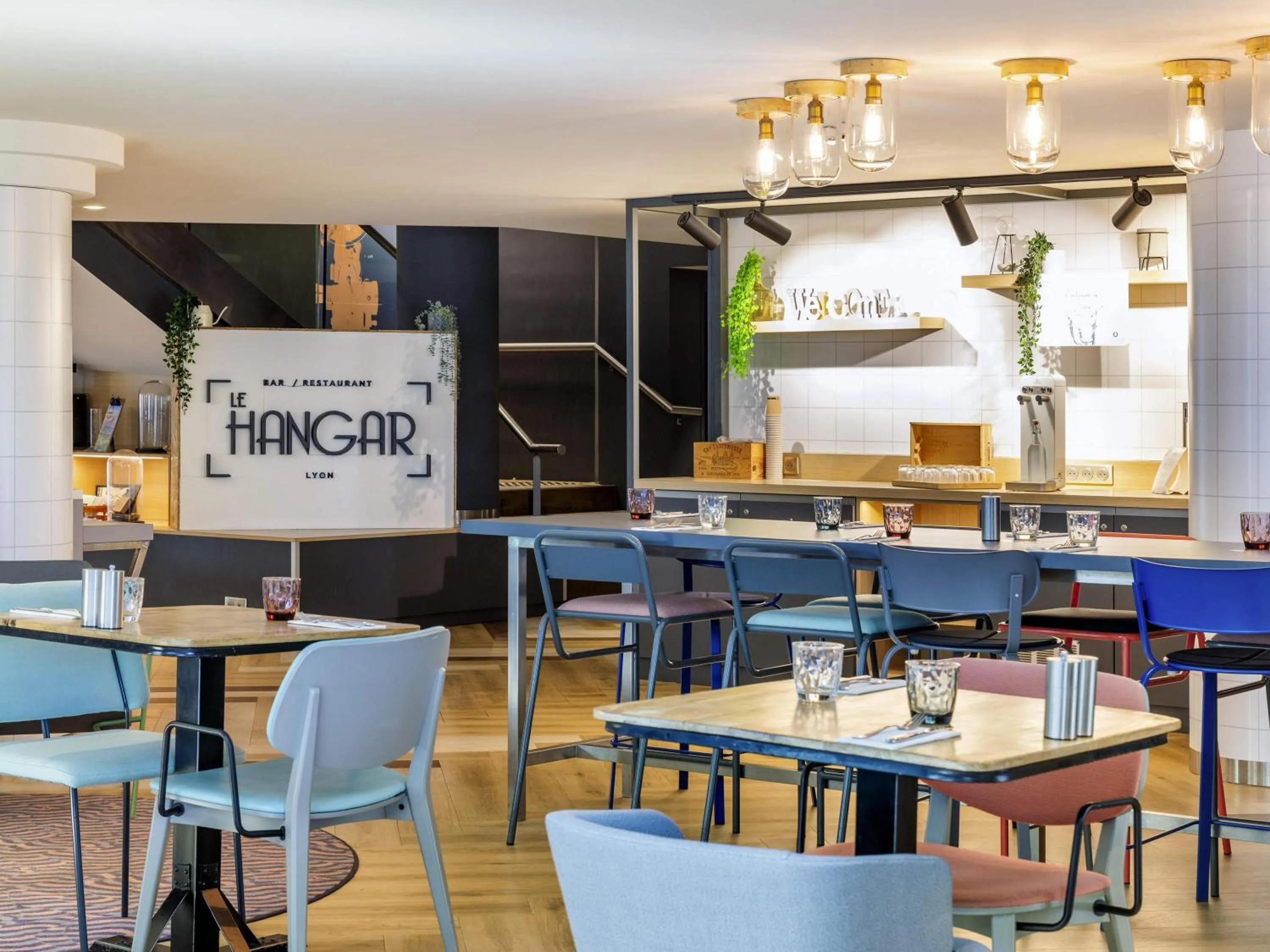 Restaurant/places to eat in Hôtel Mercure Lyon Centre Lumière