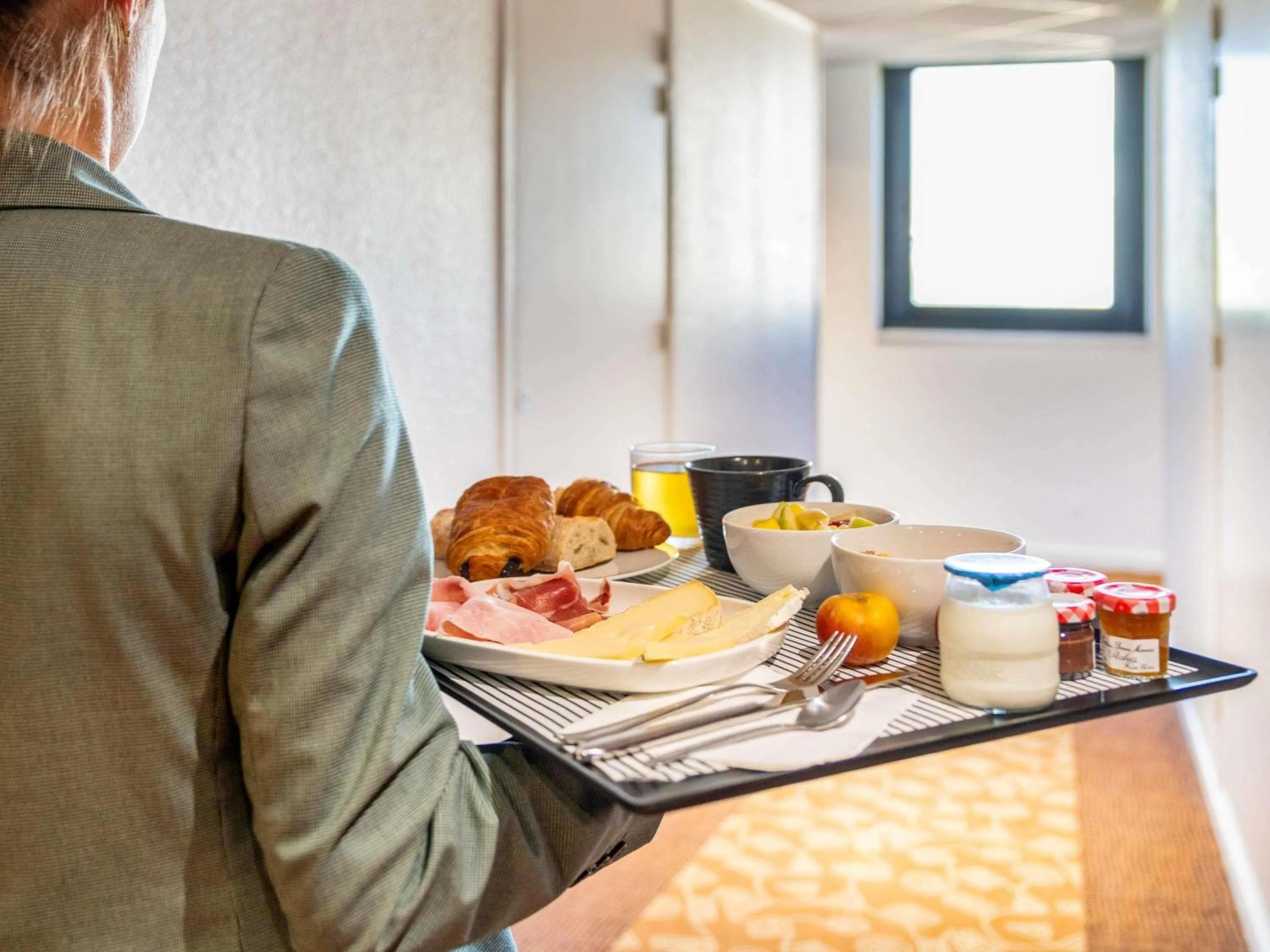 Breakfast in Hôtel Mercure Lyon Centre Lumière