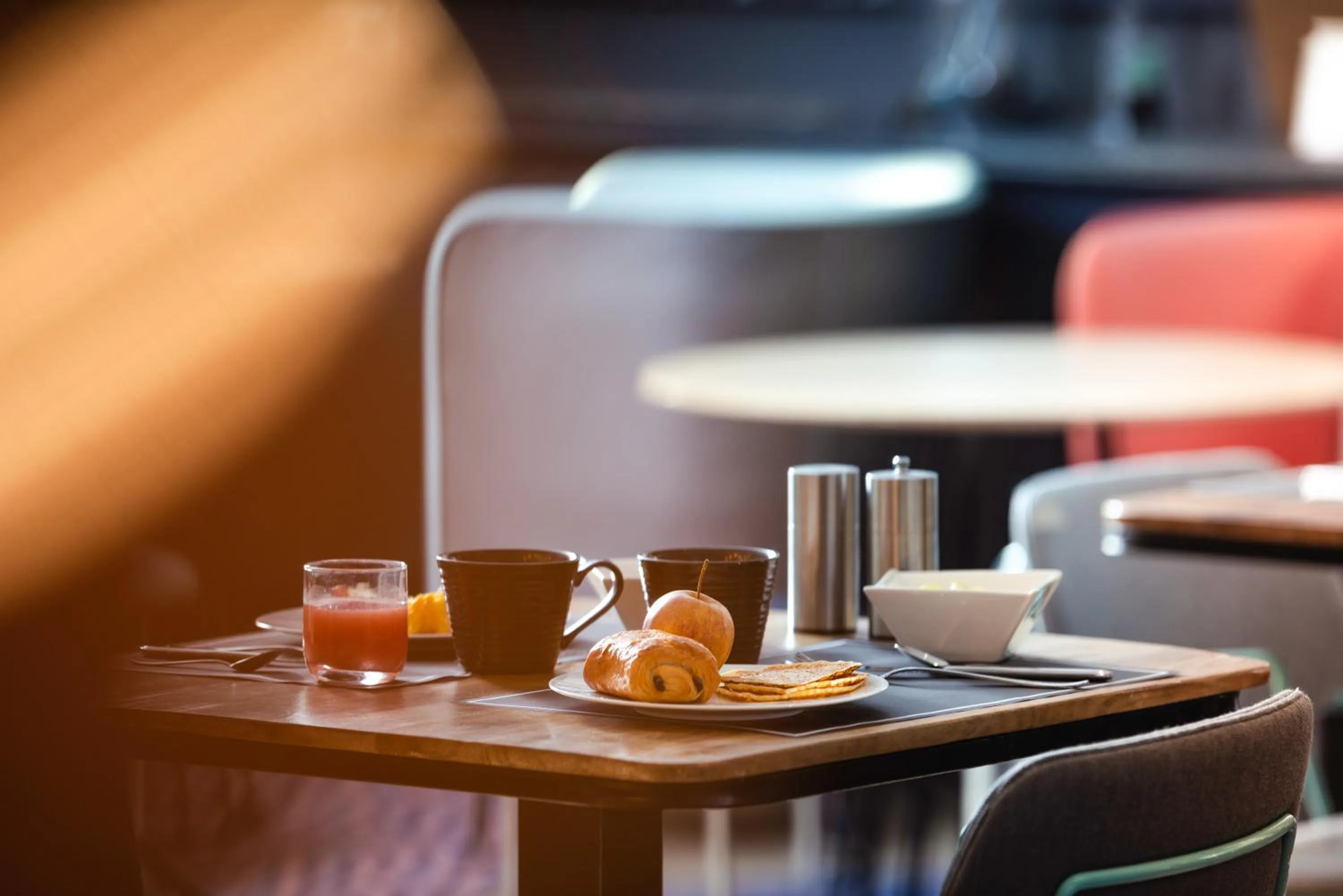 Breakfast in Hôtel Mercure Lyon Centre Lumière