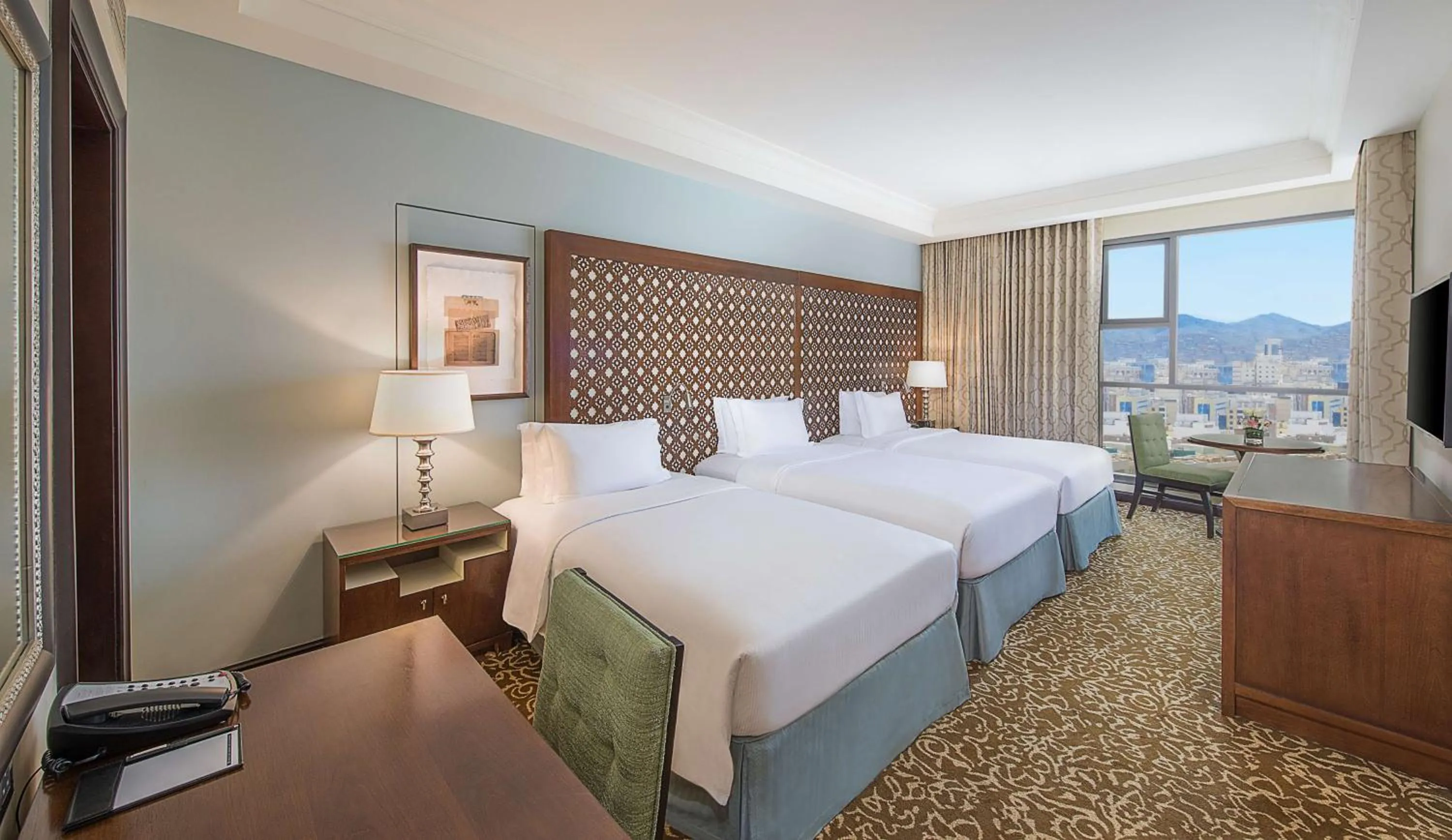 Bedroom, Bed in Hilton Suites Jabal Omar Makkah