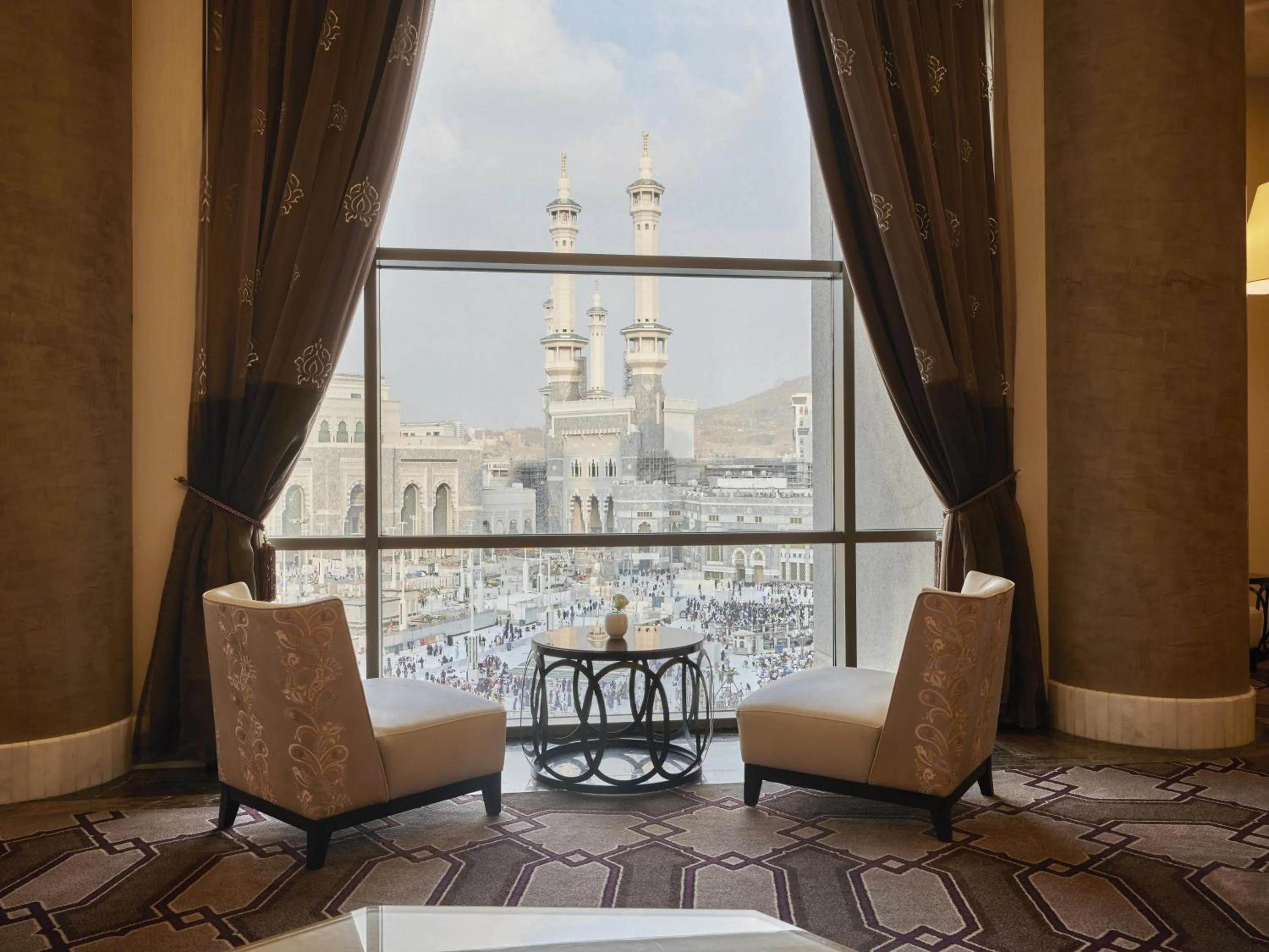 Lobby or reception in Hilton Suites Jabal Omar Makkah