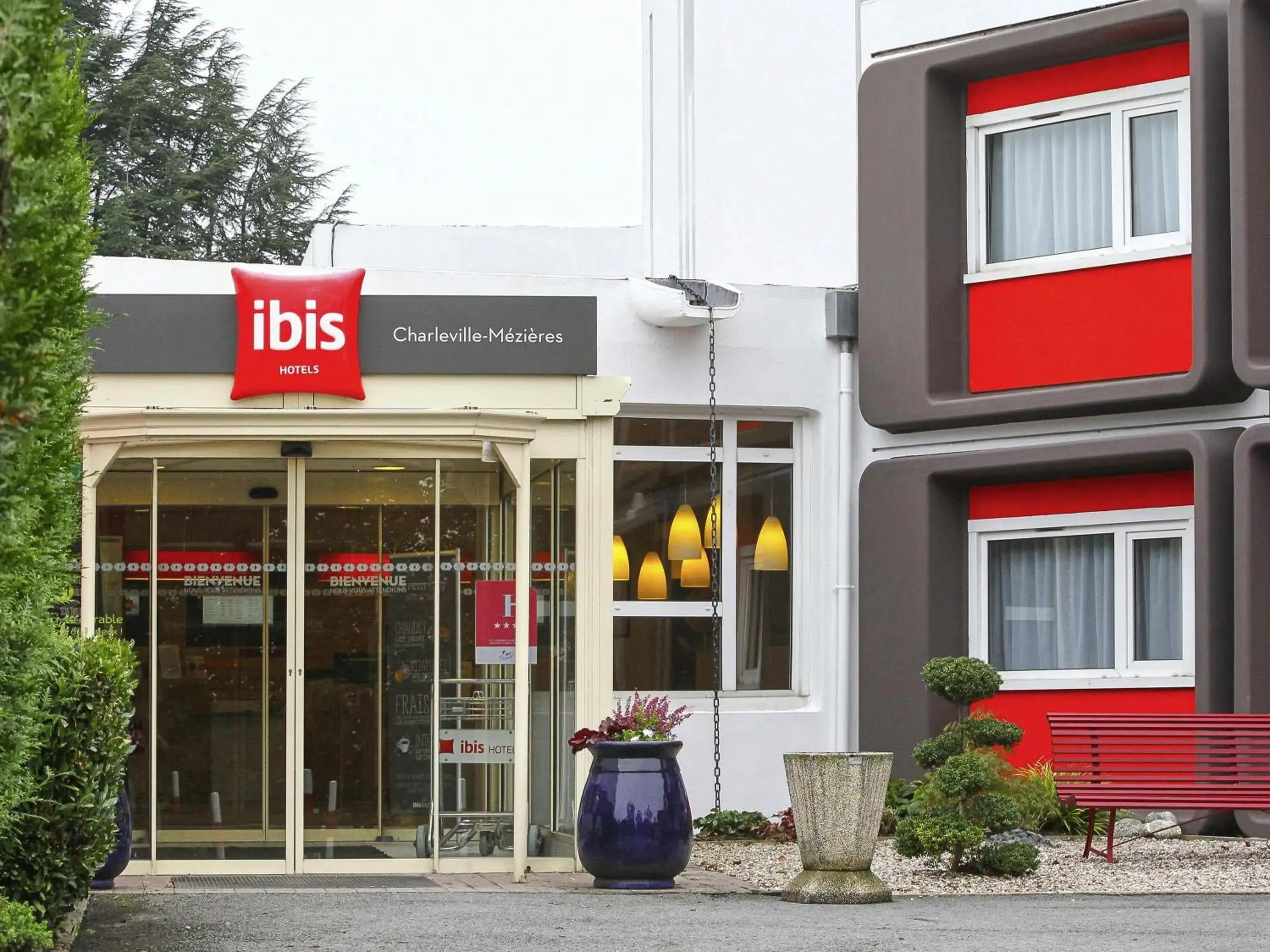 Property building in ibis Charleville Mézières Property building in ibis Charleville Mézières