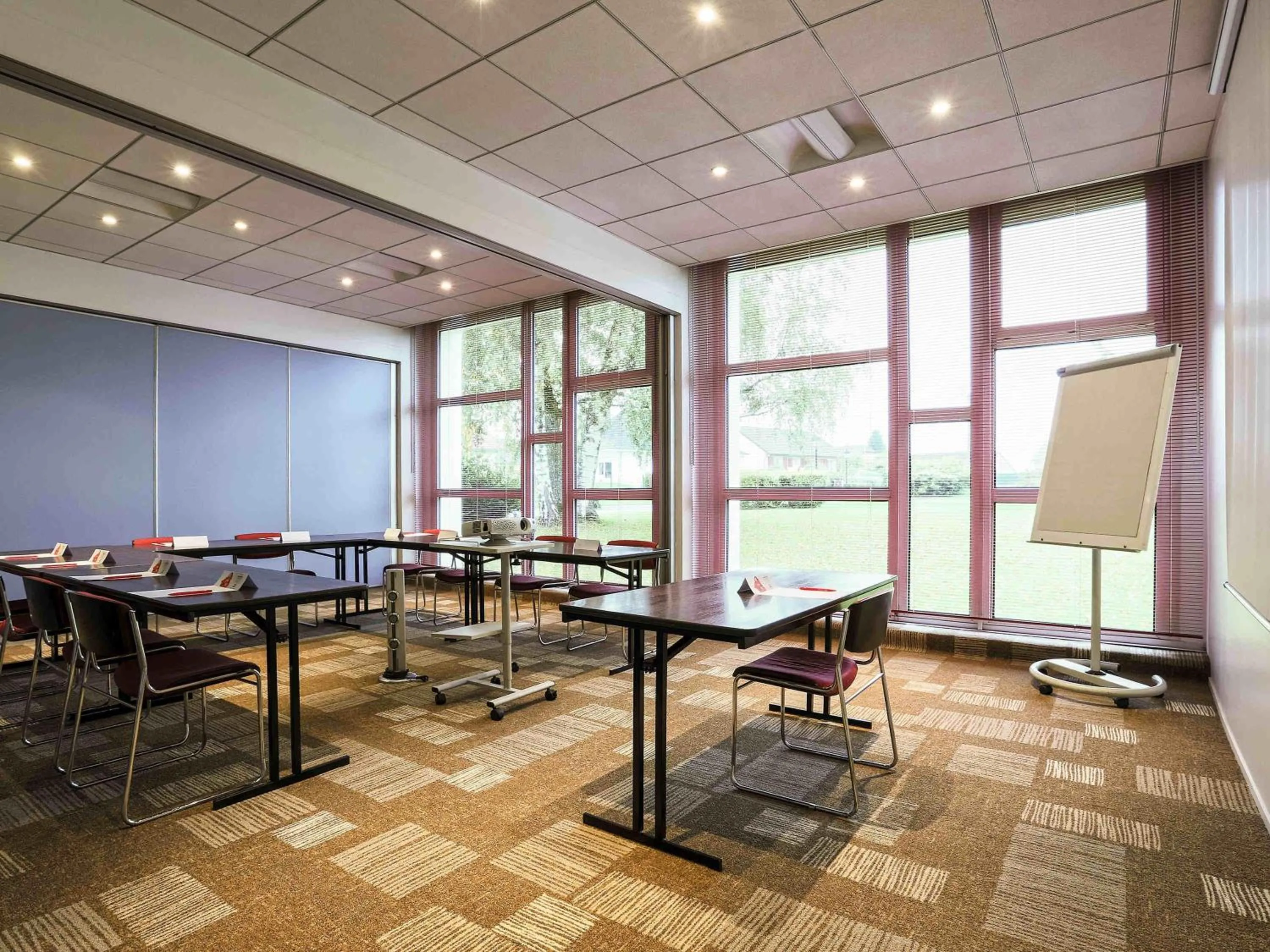 Meeting/conference room in ibis Charleville Mézières